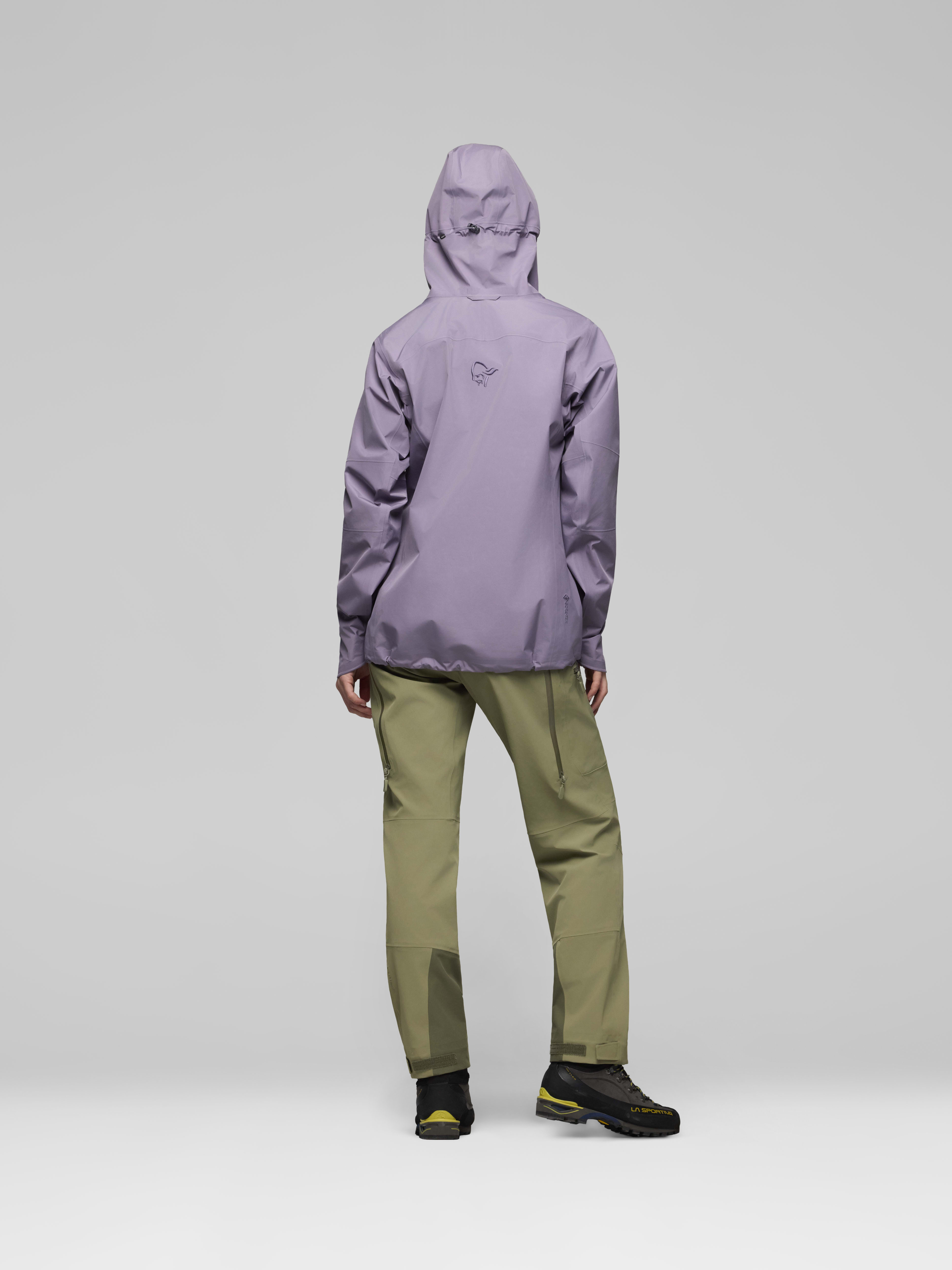 Female Look back image of femund Gore-Tex Jacket Purple Sage