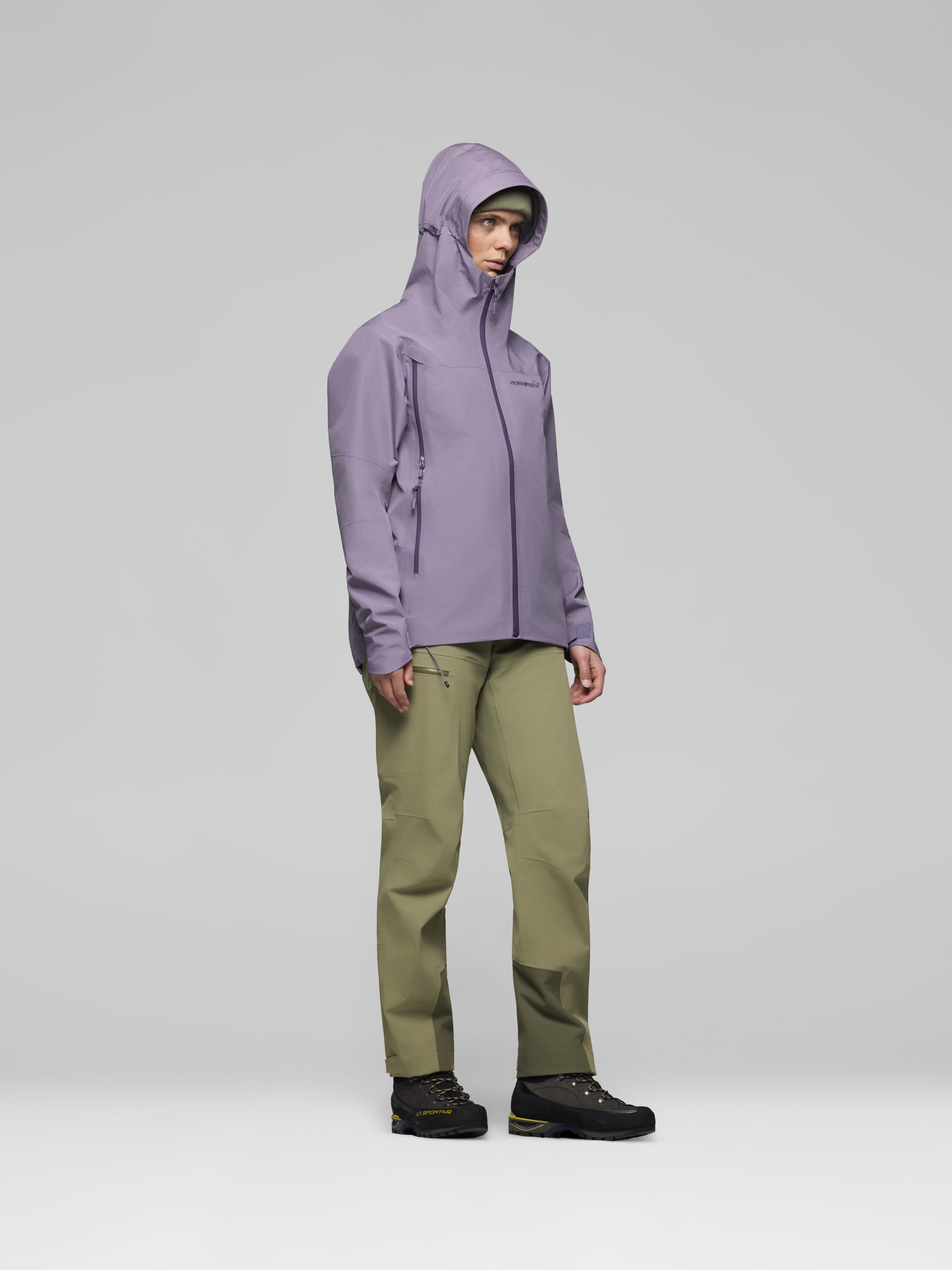 Female Look side image of femund Gore-Tex Jacket Purple Sage