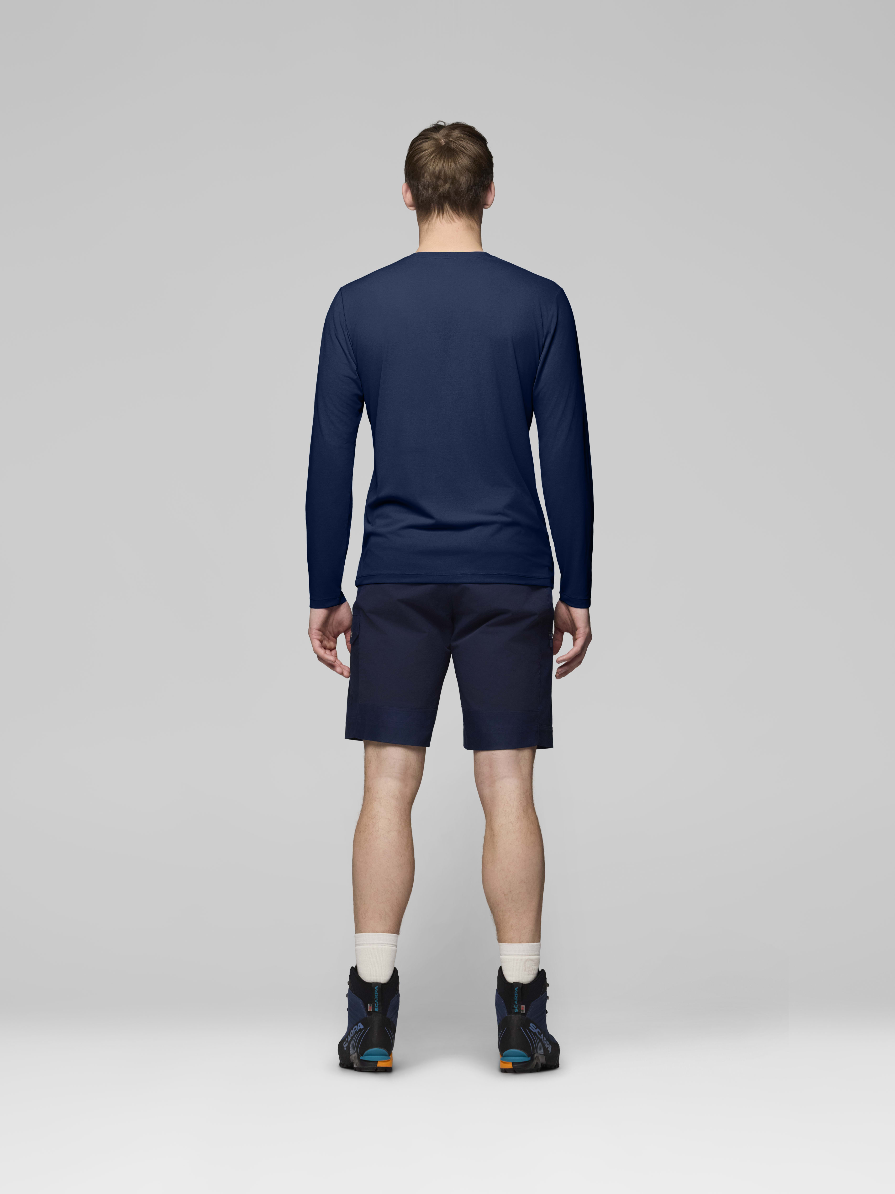 Male Look back image of femund tech Long Sleeve Indigo Night