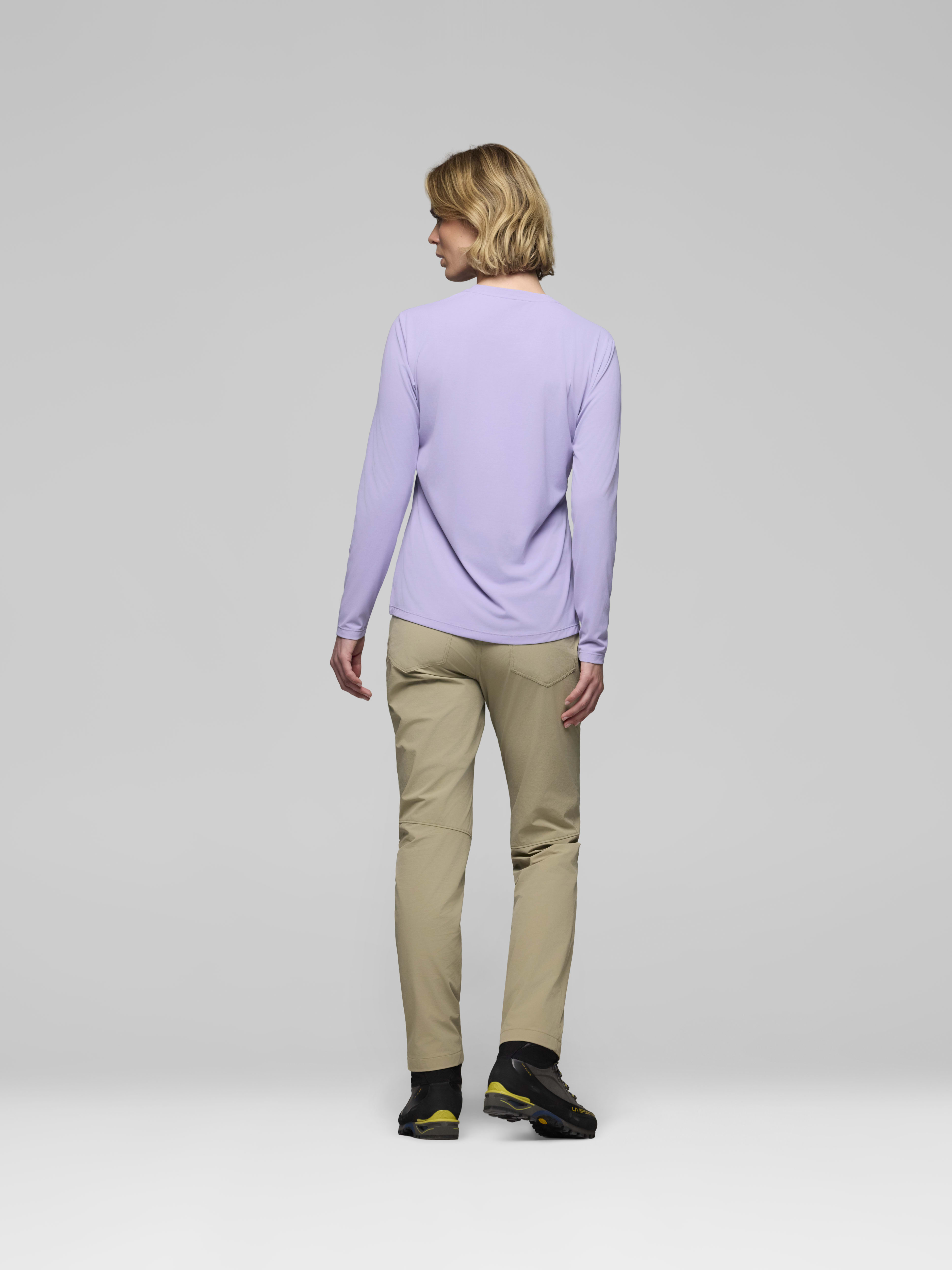 Female Look back image of femund tech Long Sleeve Heirloom Lilac