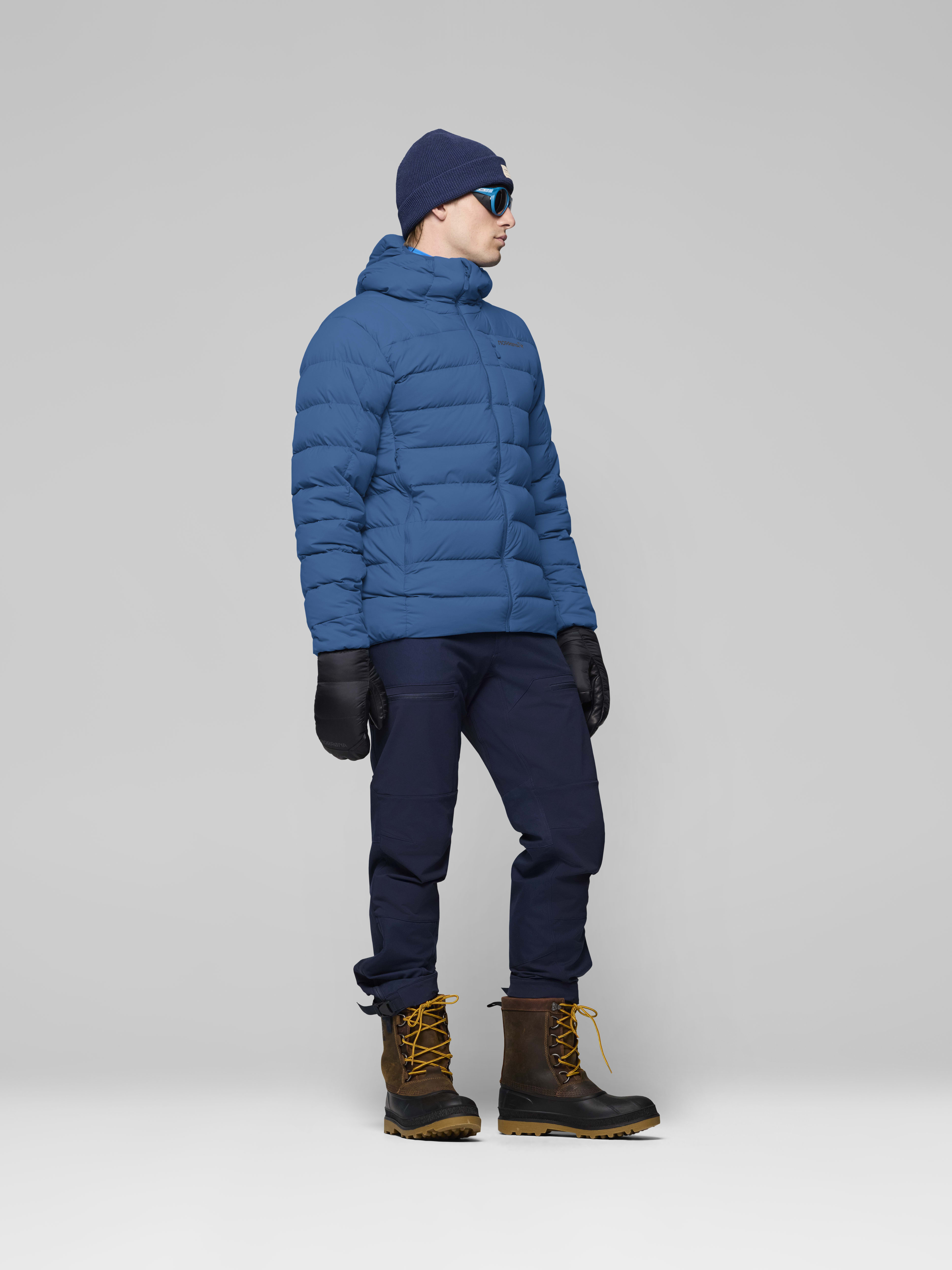 Male Look side image of femund down700 Zip Hood Dark Blue