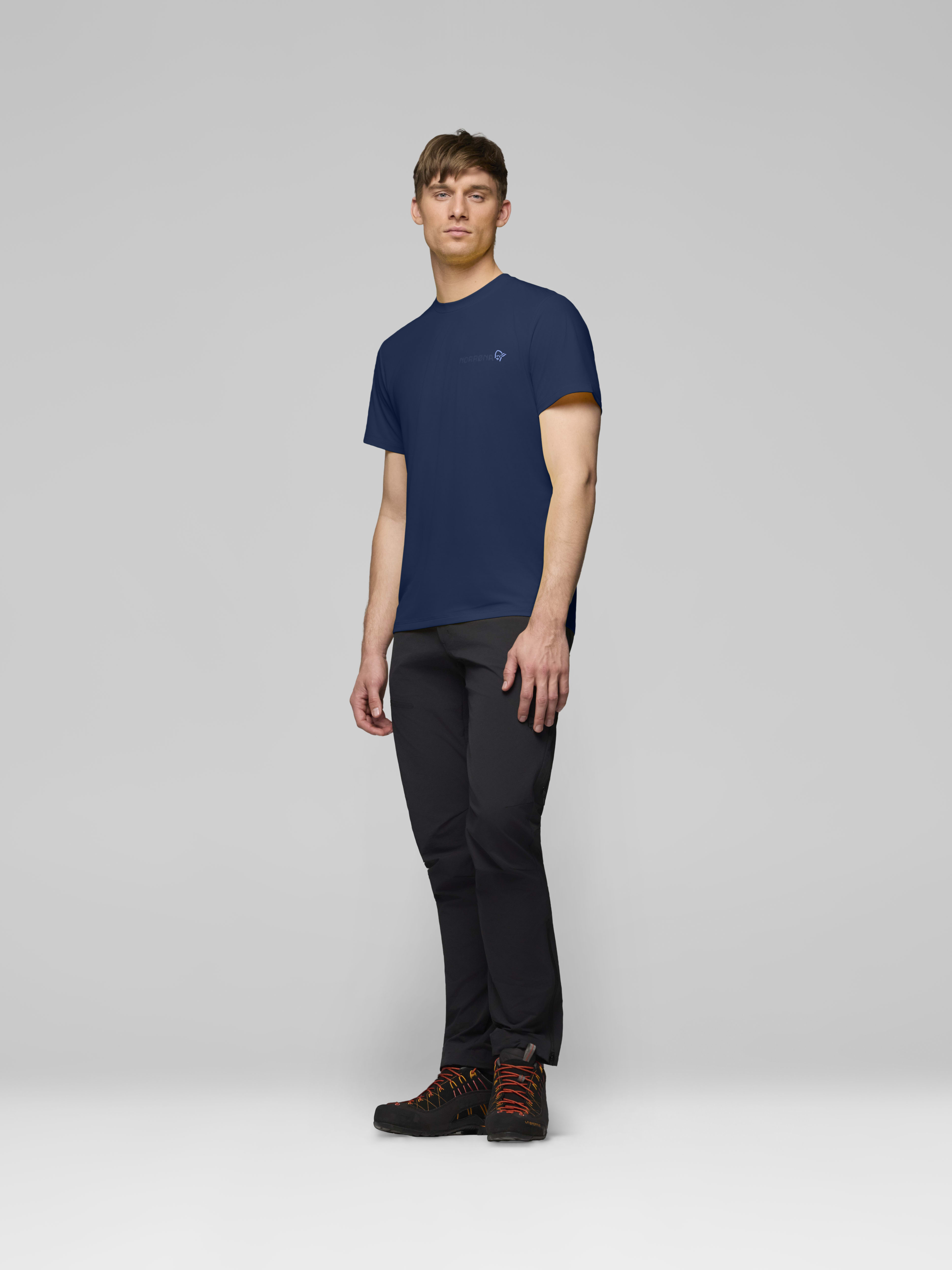 Male Look side image of femund tech T-shirt Indigo Night