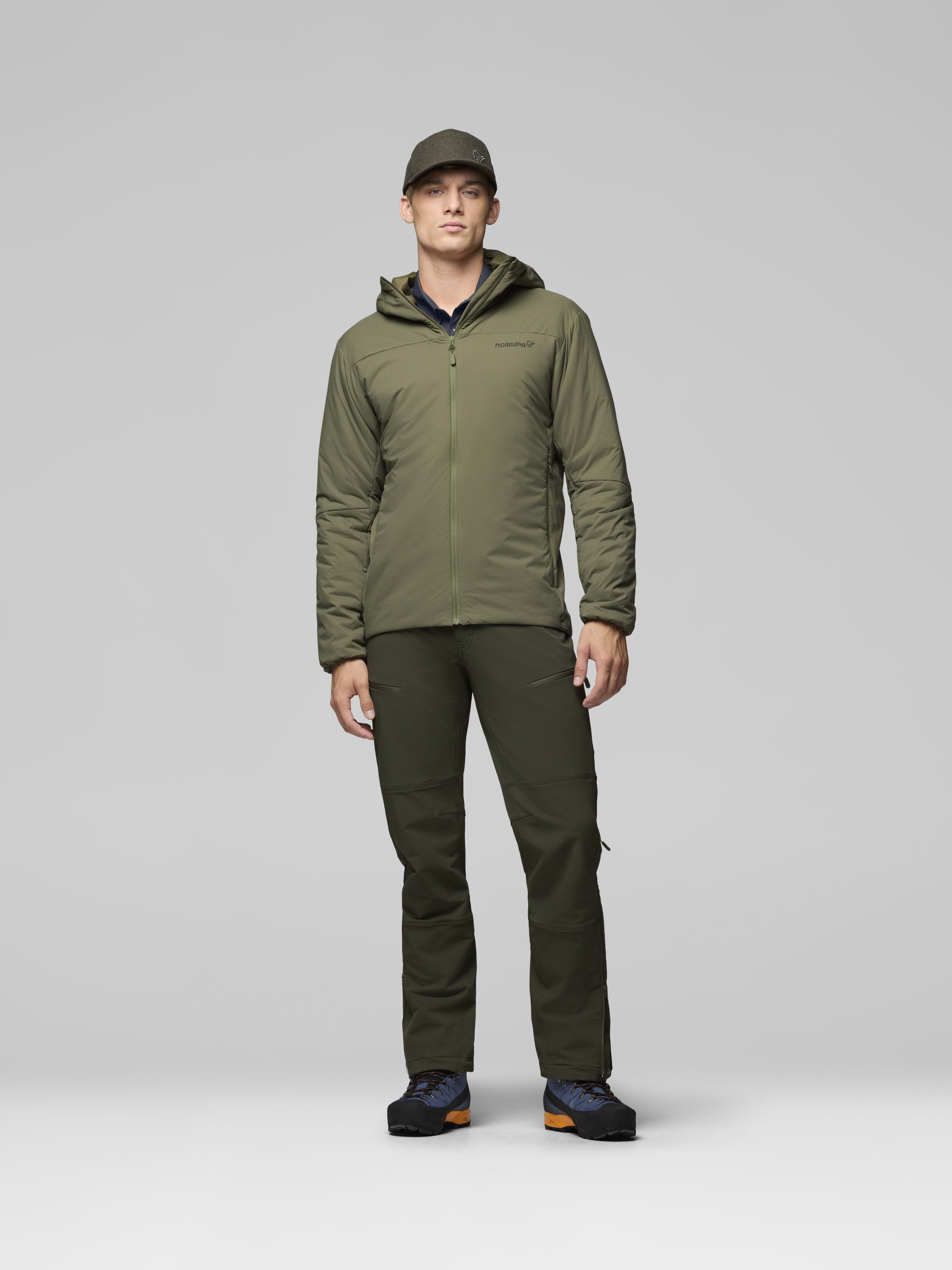 Male Look front image of femund thermo60 Zip Hood Olive Night
