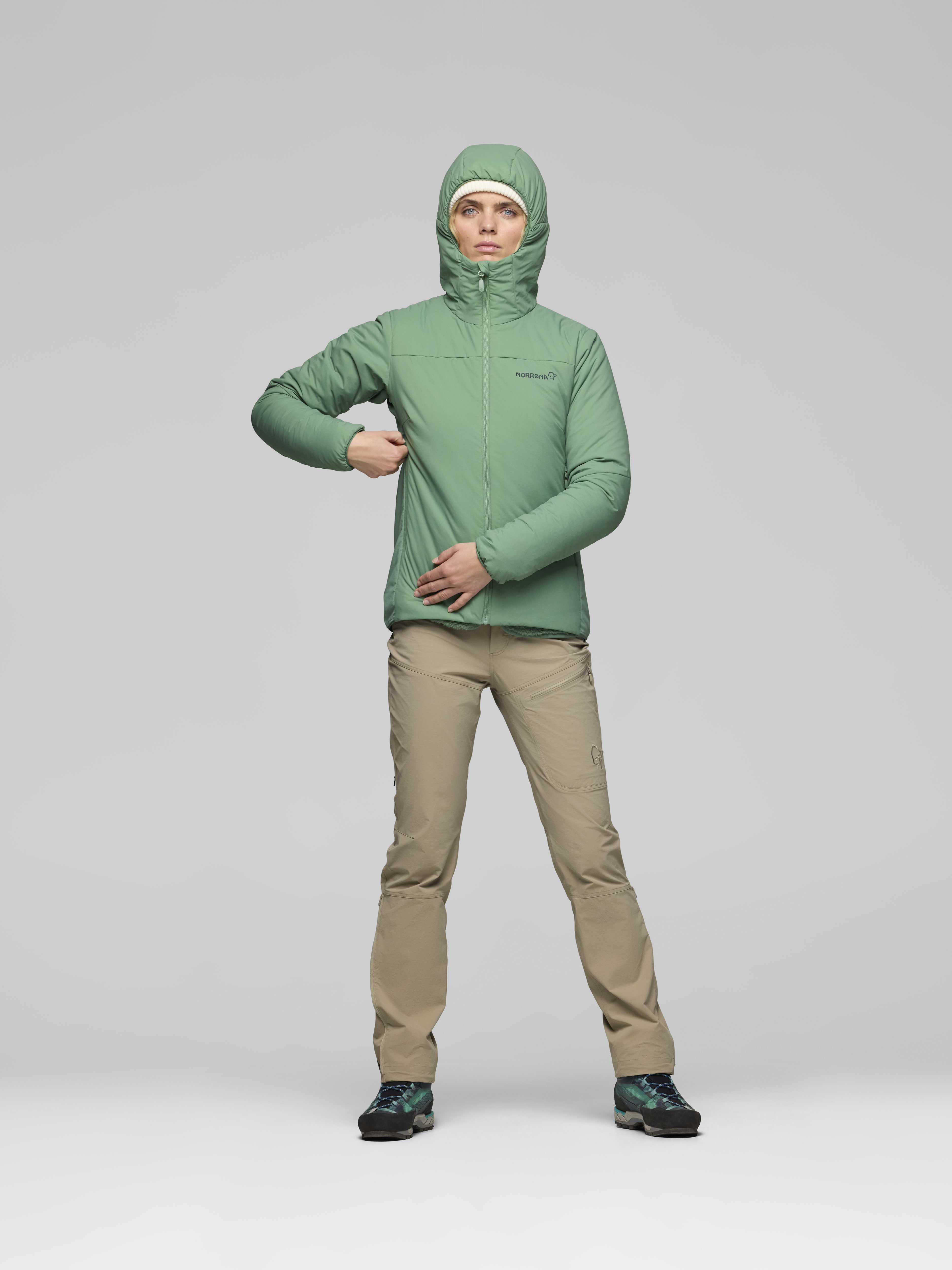 Female Look opening image of femund thermo60 Zip Hood Dark Ivy