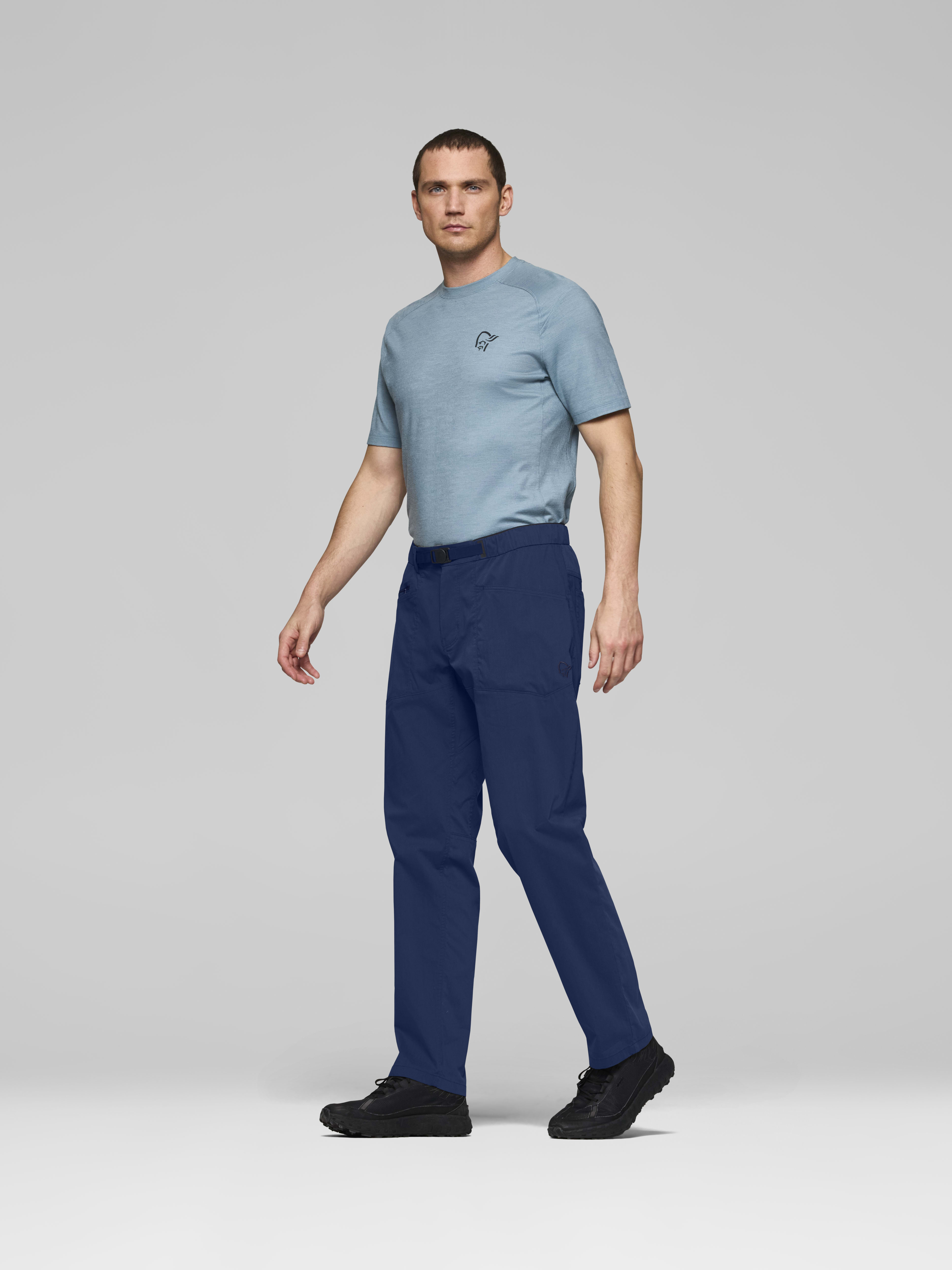 Male Look side image of femund mid cotton Pants Indigo Night