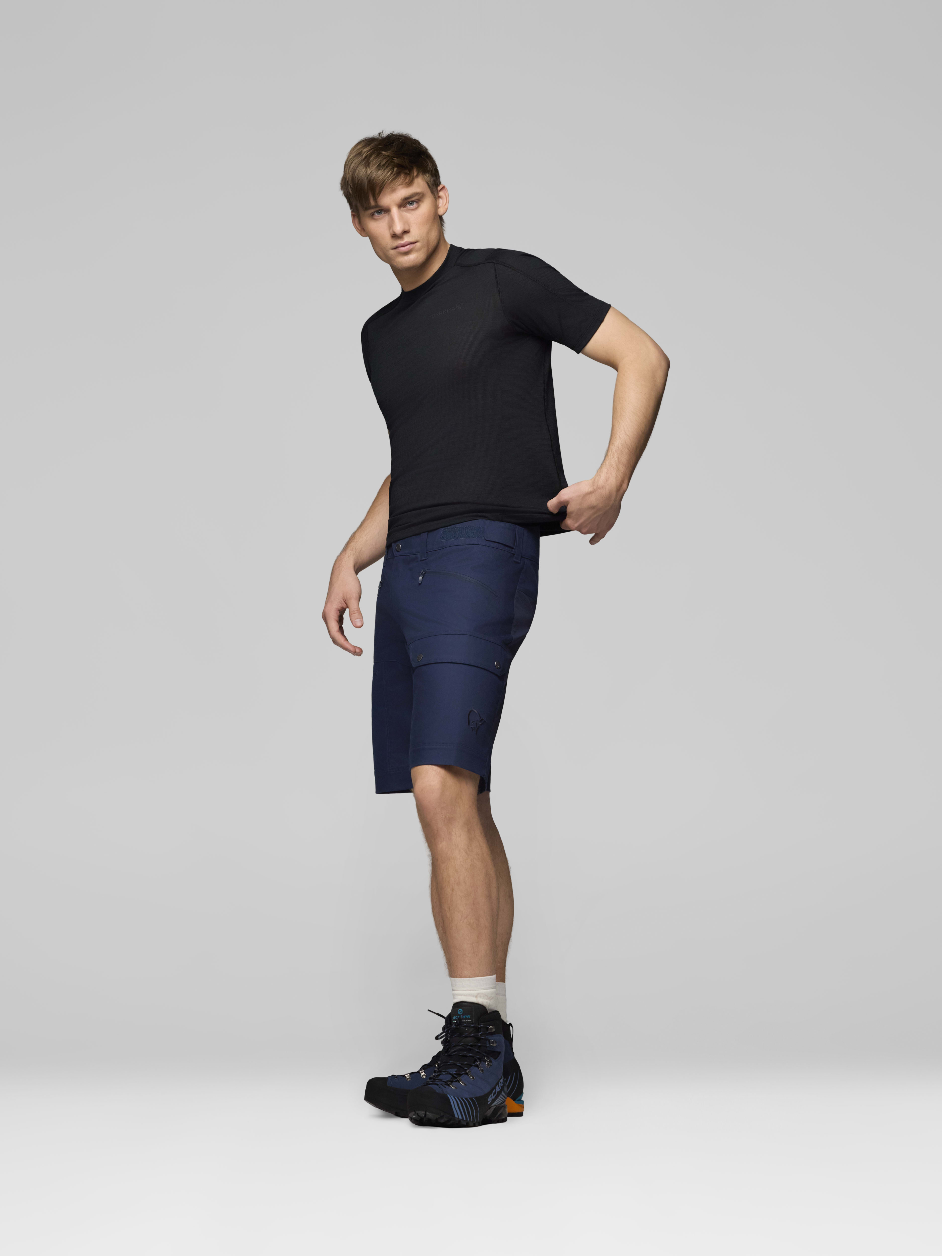Male Look side image of femund cotton heavy weight Shorts Indigo Night/Navy Blazer
