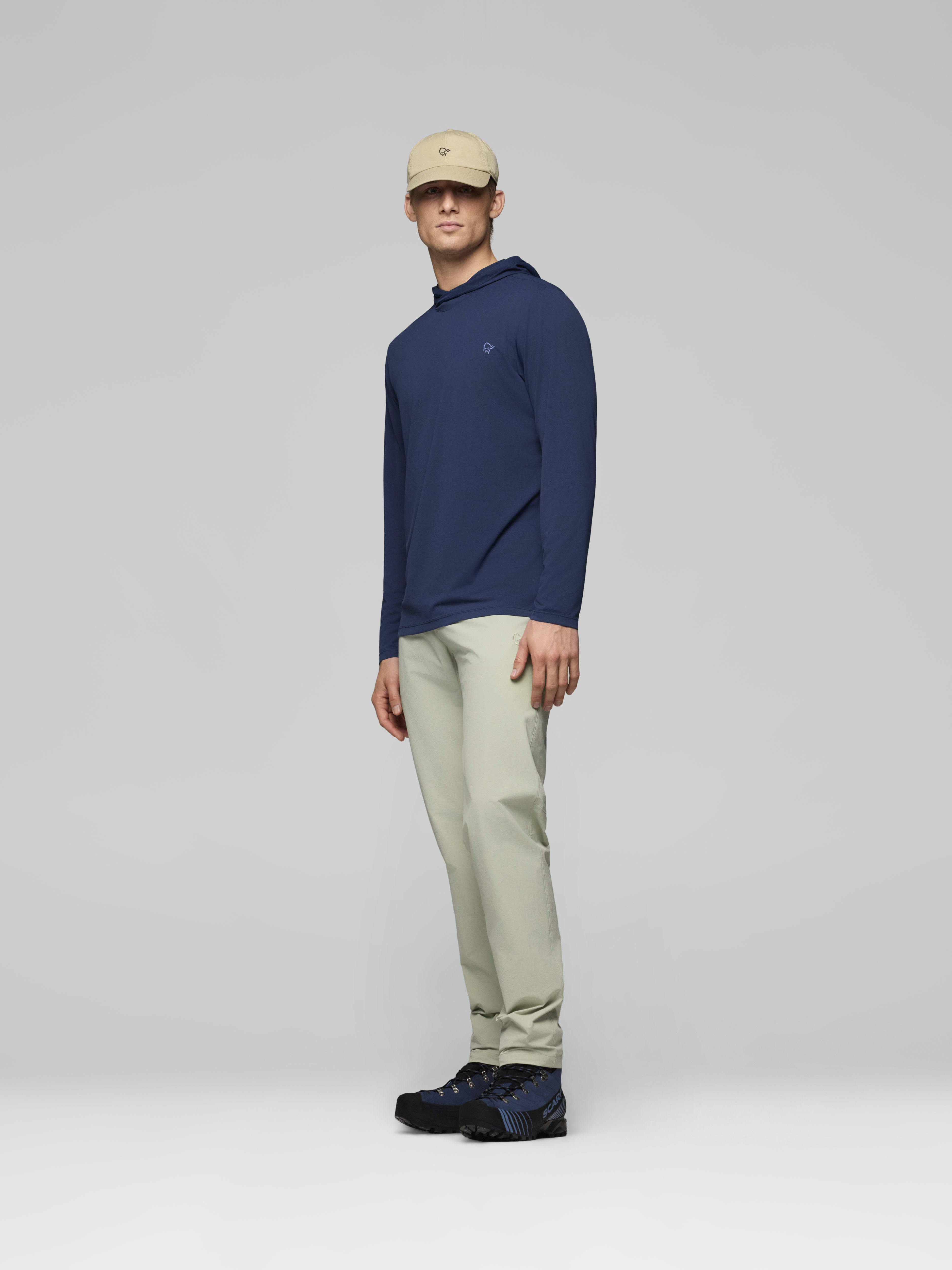Male Look side image of femund tech Hood Indigo Night