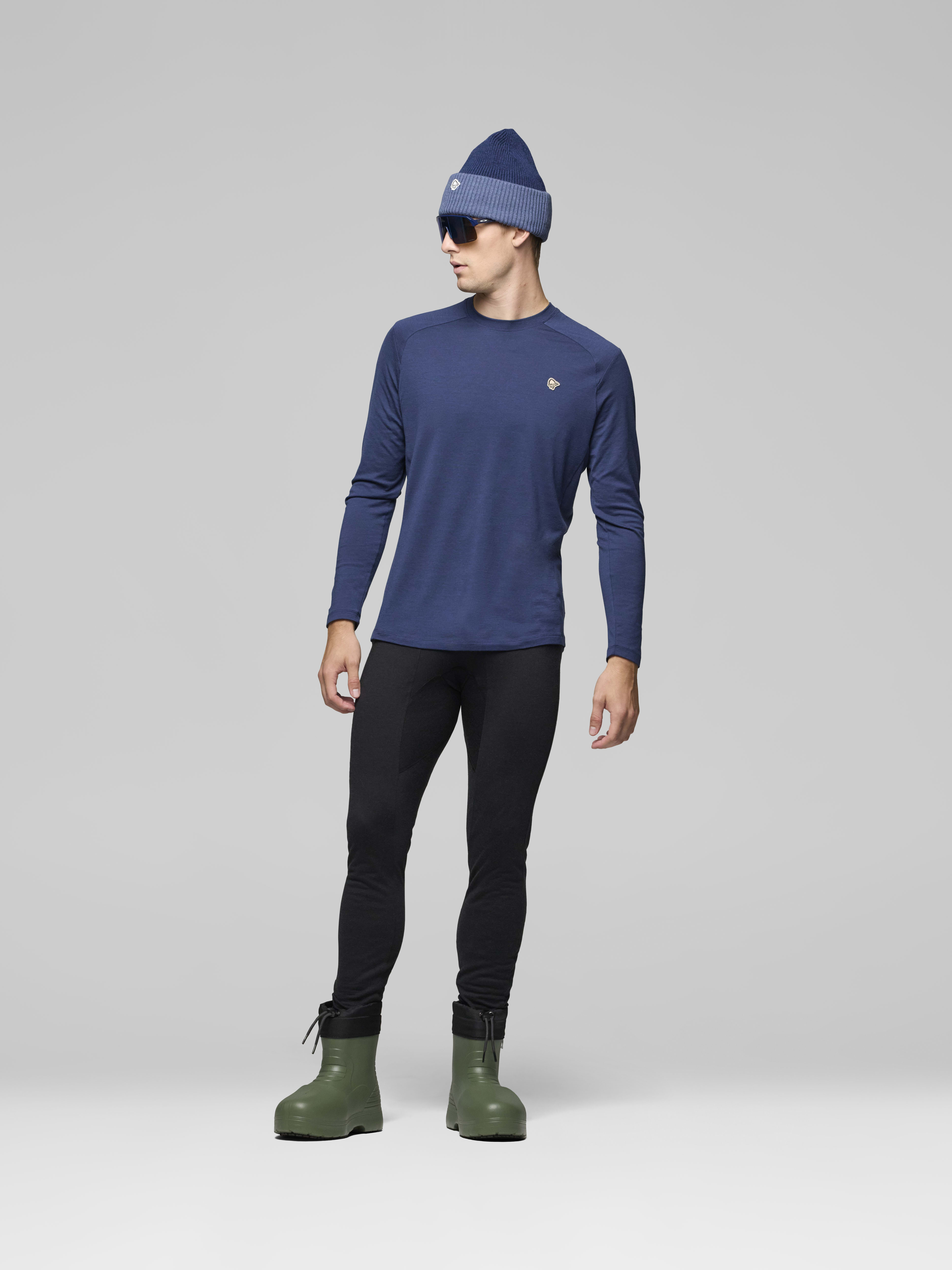 Male Look side image of femund pureUll Long Sleeve Indigo Night