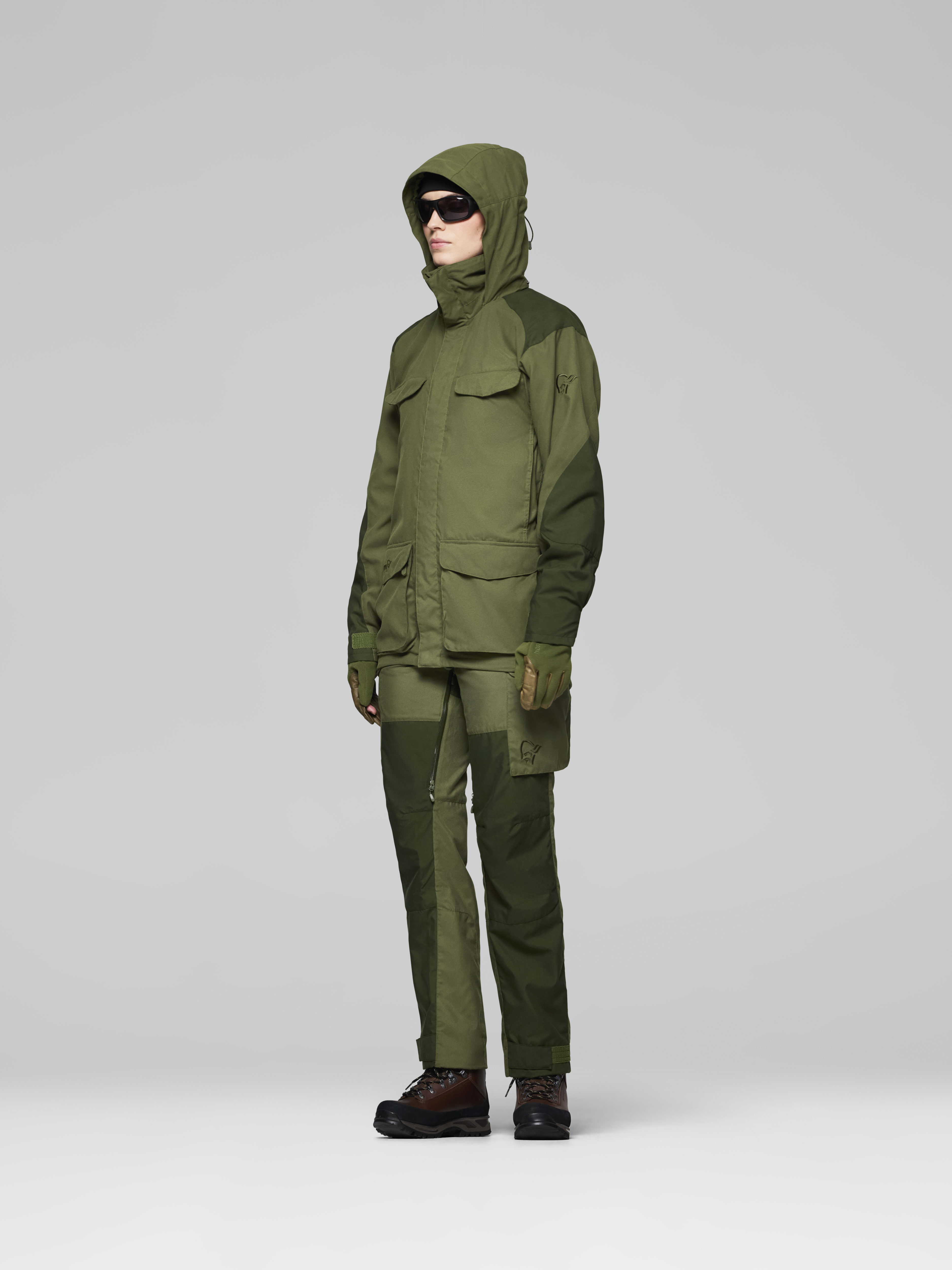 Female Look side image of finnskogen Gore-Tex Jacket Green