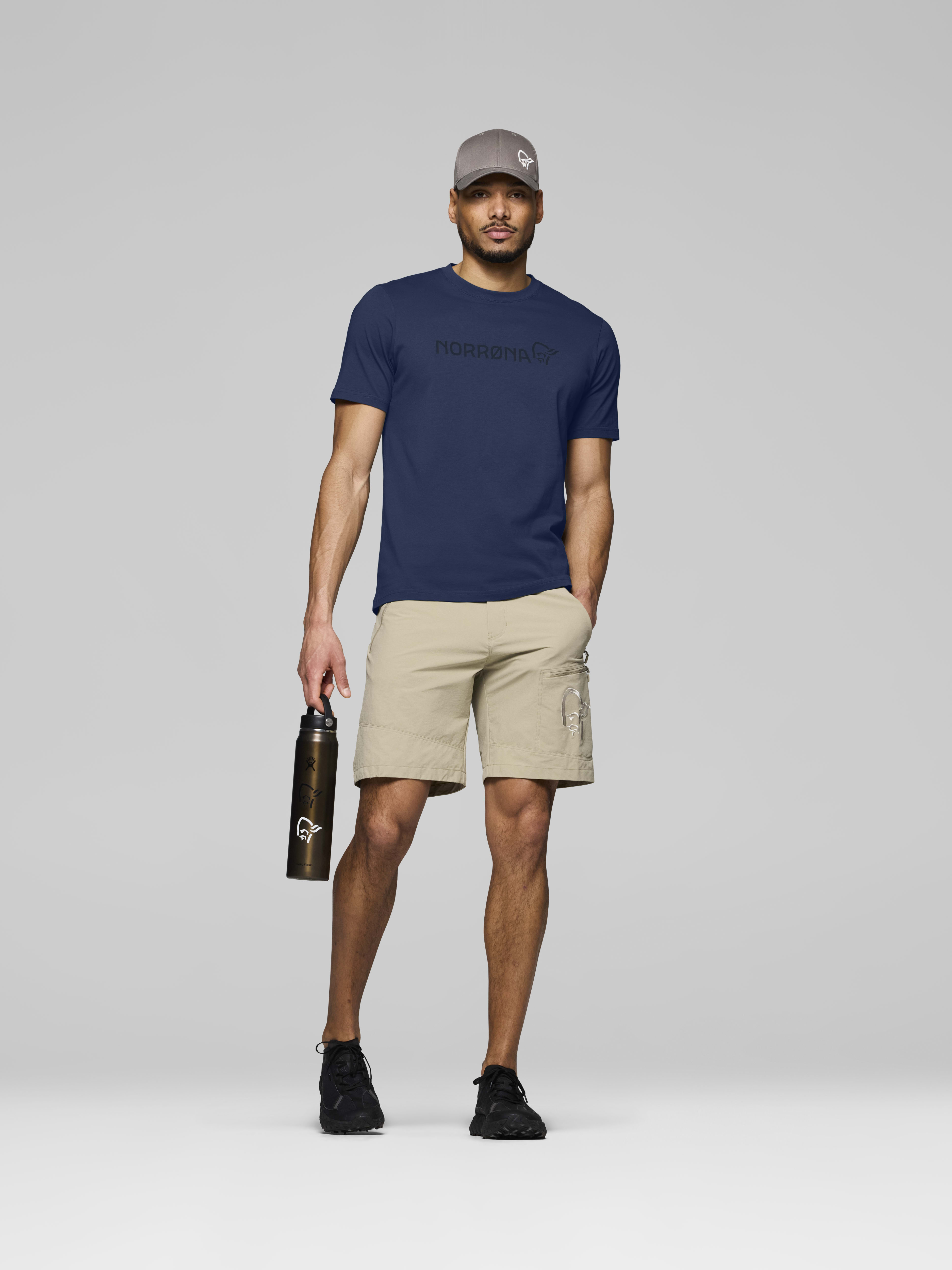 Male Look opening image of 29 cotton Norrøna viking T-shirt Indigo Night