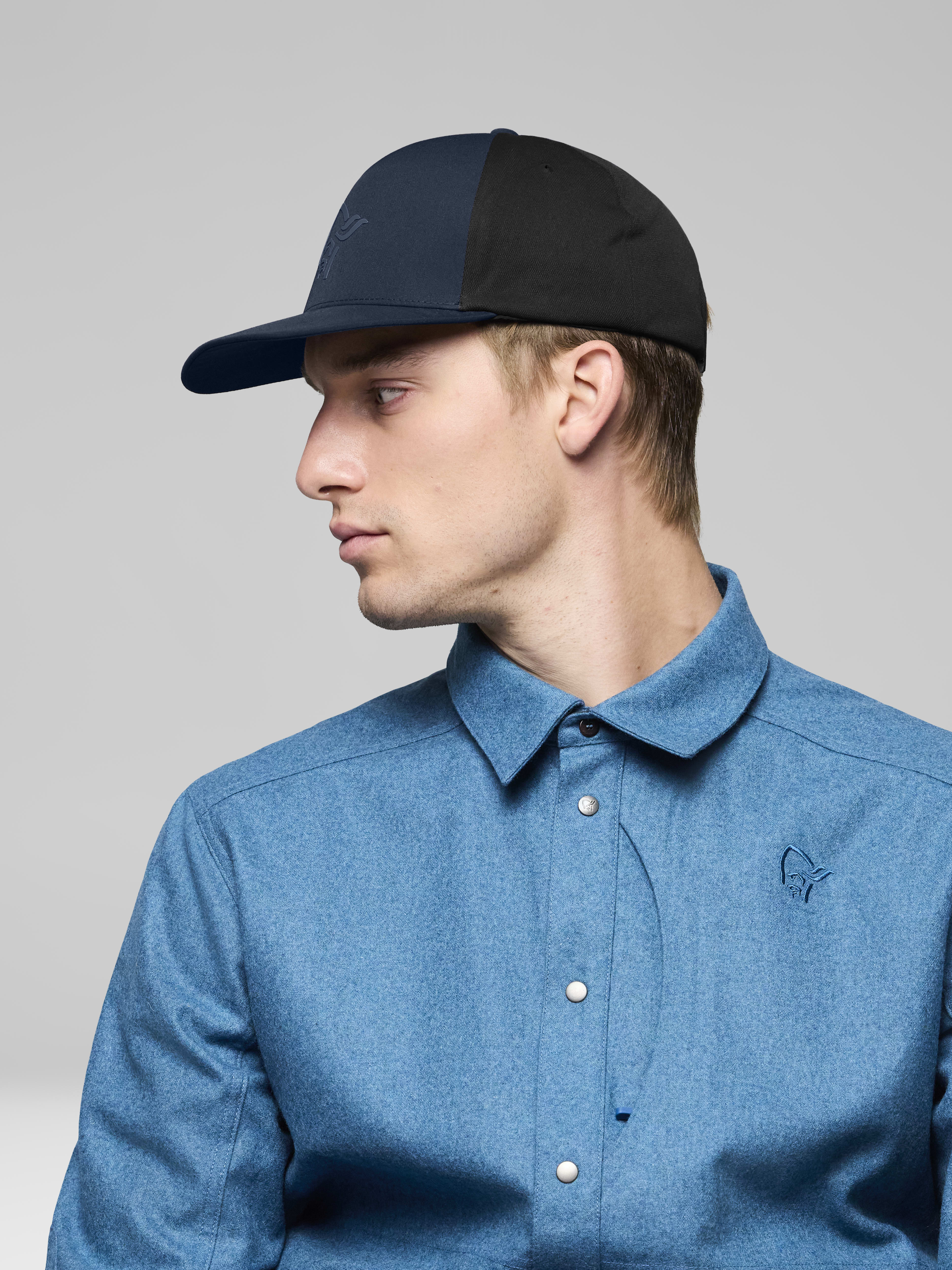 Female Look side image of 29 tech trucker Cap Indigo Night