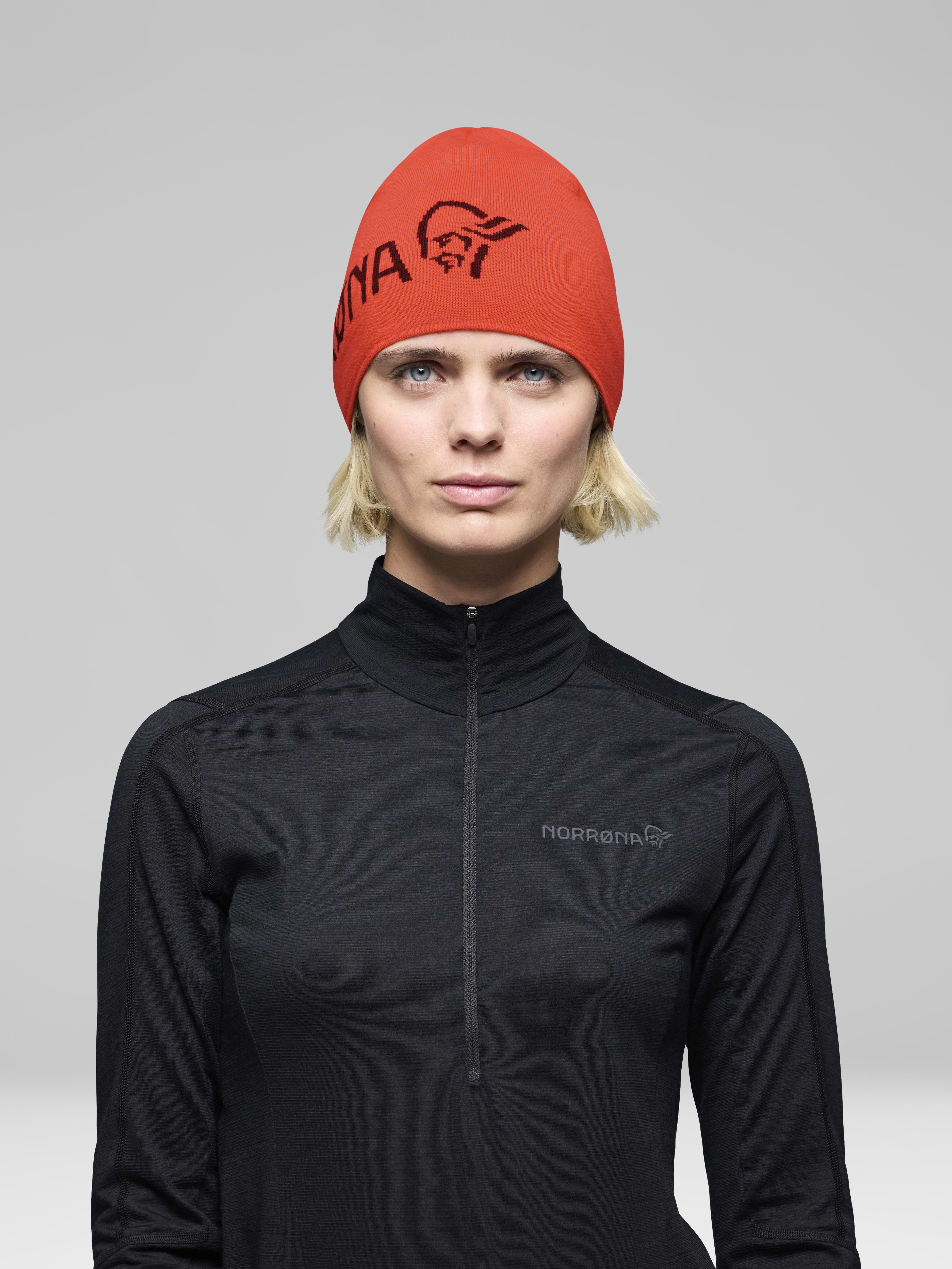 Female Look front image of 29 light merinoUll logo Beanie Baked Apple