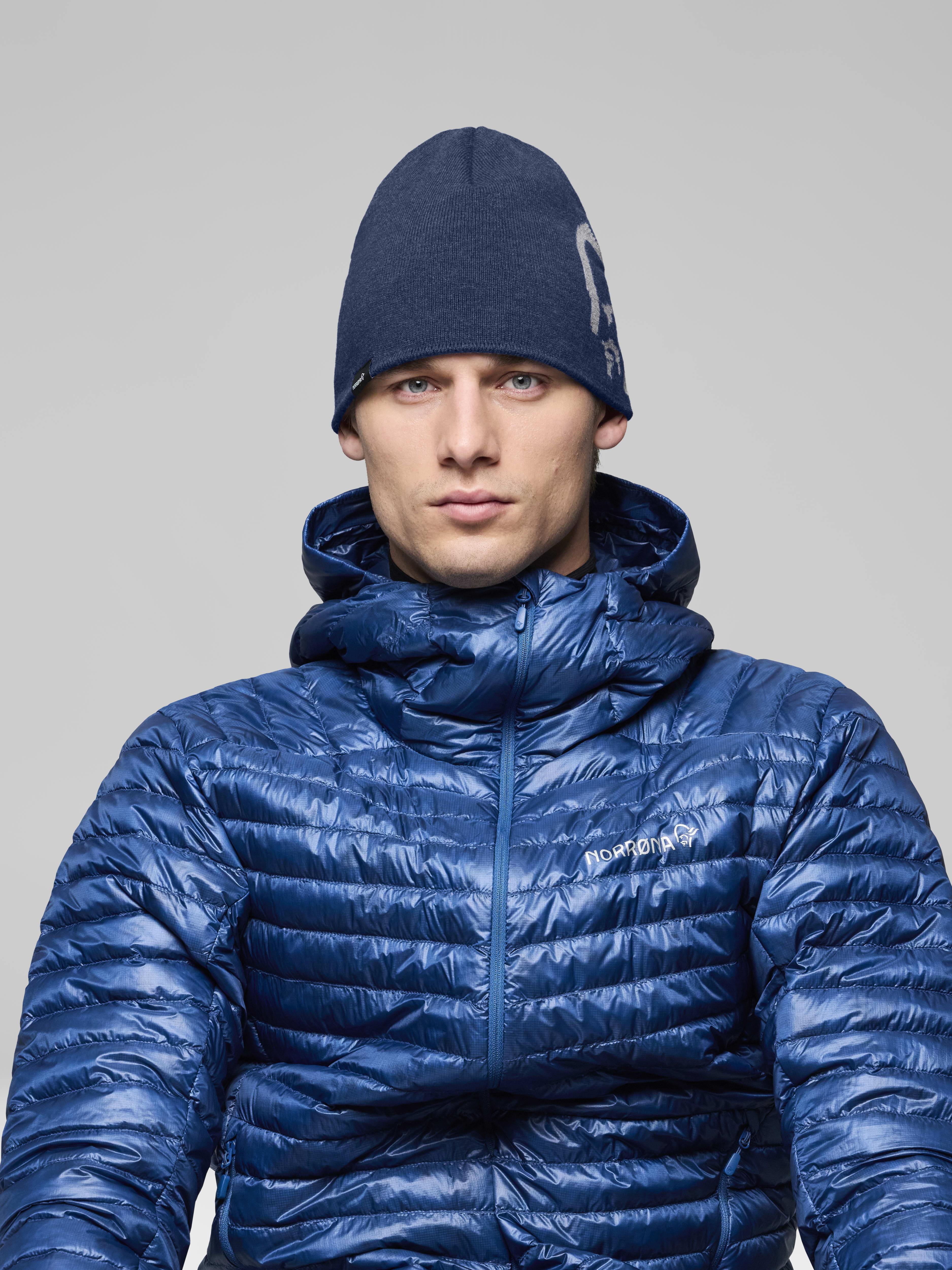 Female Look front image of 29 mid cotton logo Beanie Indigo Night Melange