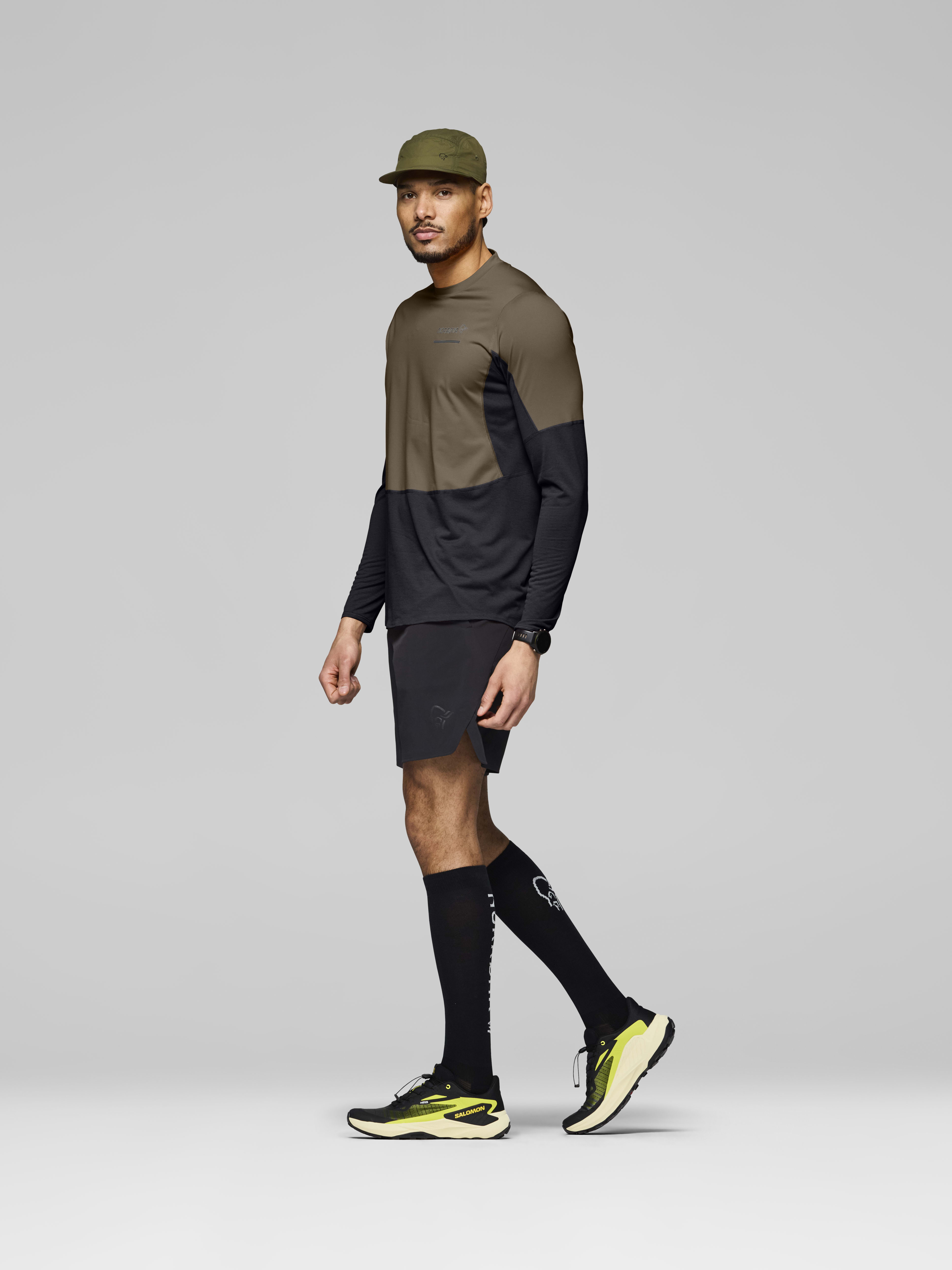 Male Look side image of senja equaliser lightweight Long Sleeve Olive Night