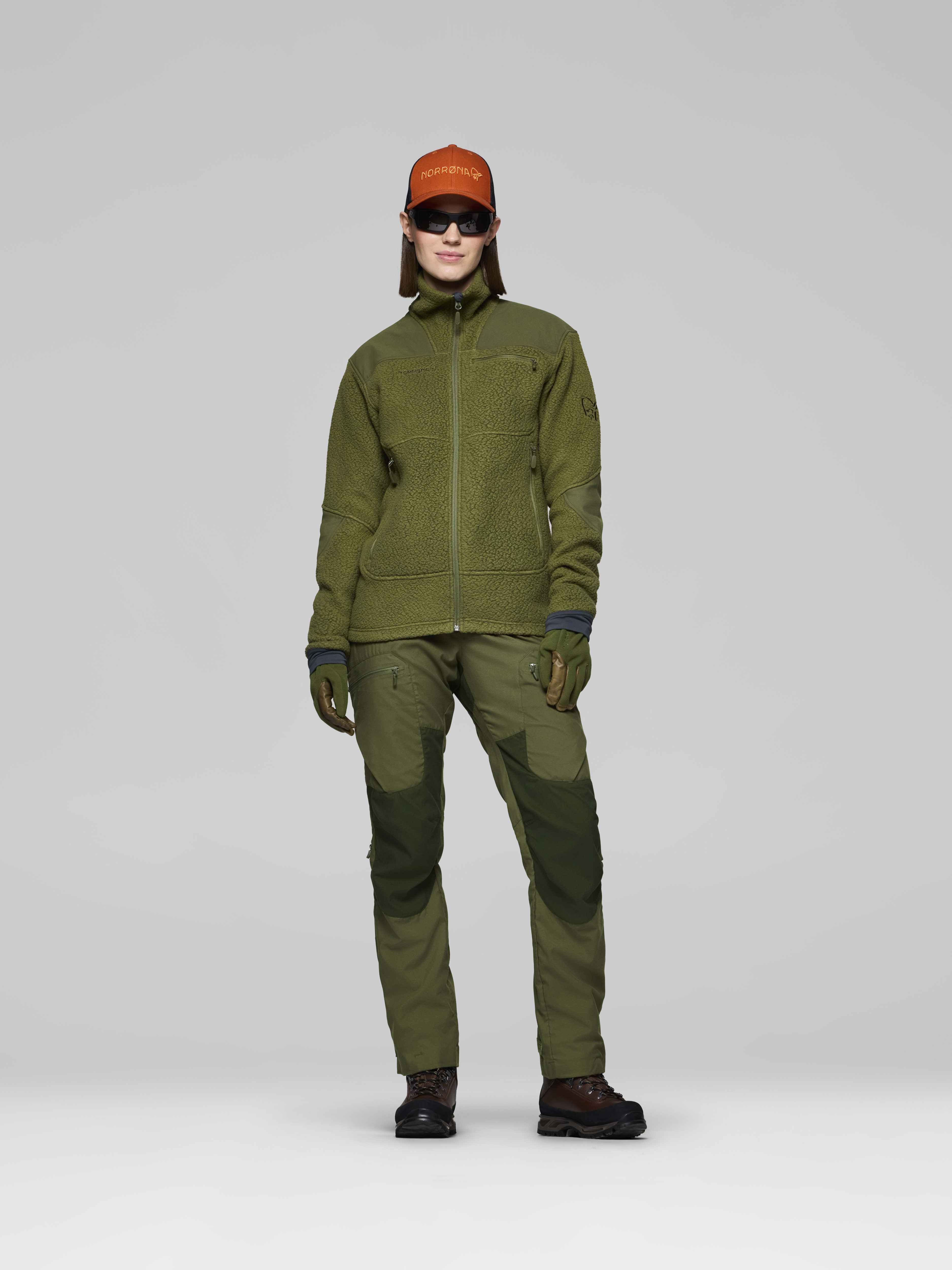 Female Look front image of finnskogen warm2 Jacket Light Green