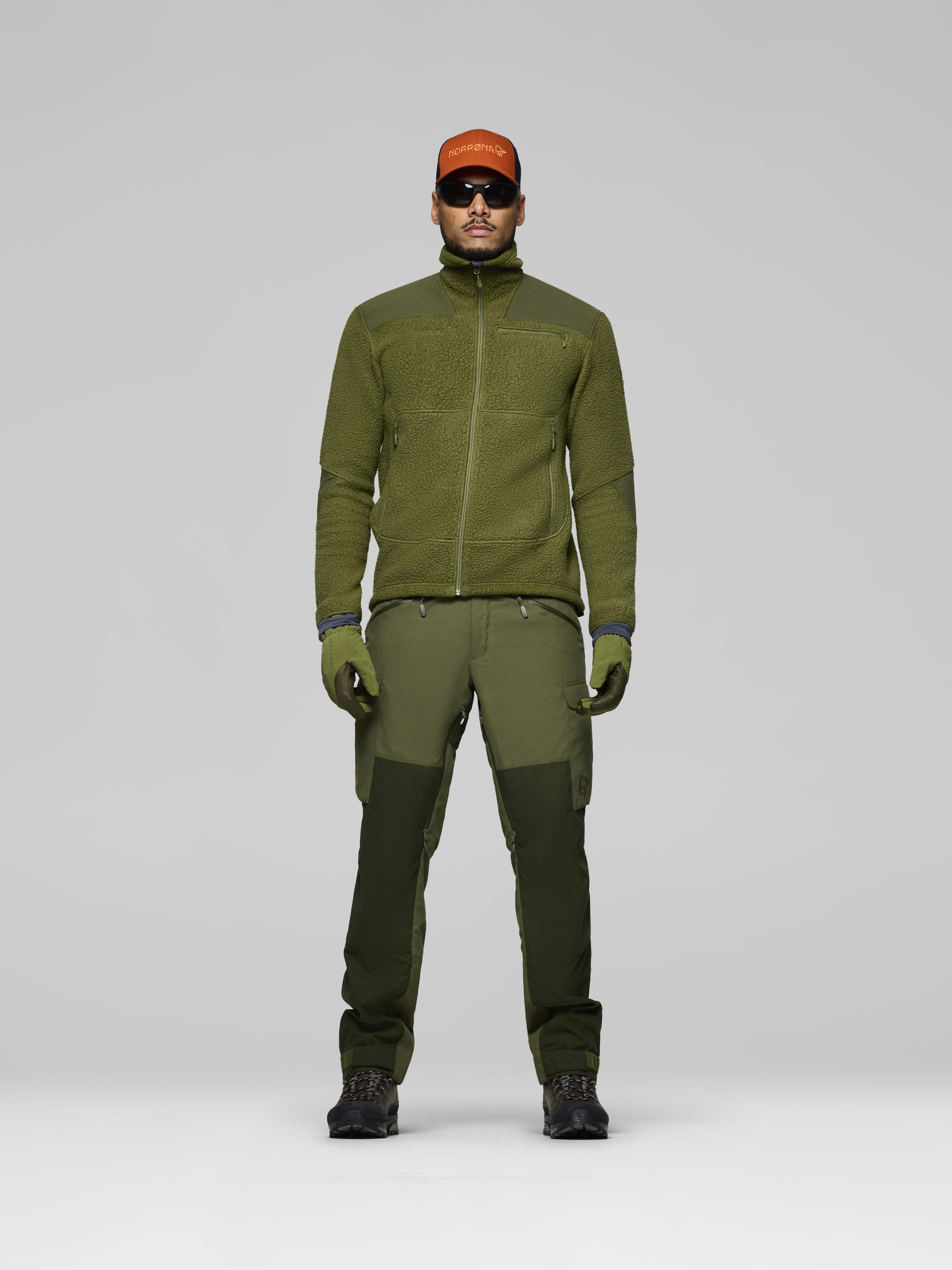 Female Look front image of finnskogen warm2 Jacket Light Green