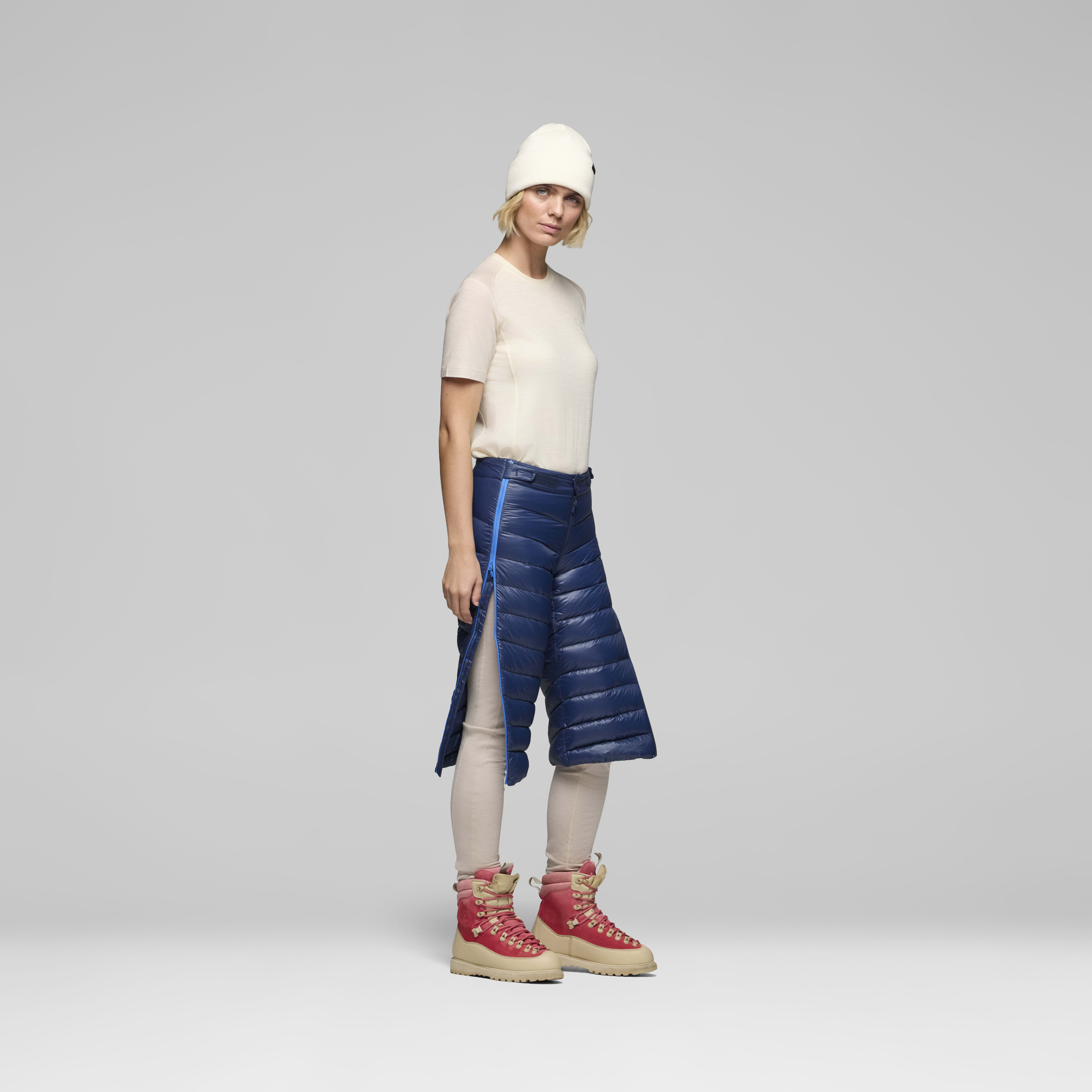 Female Look side image of lyngen down850 Knickers Indigo Night