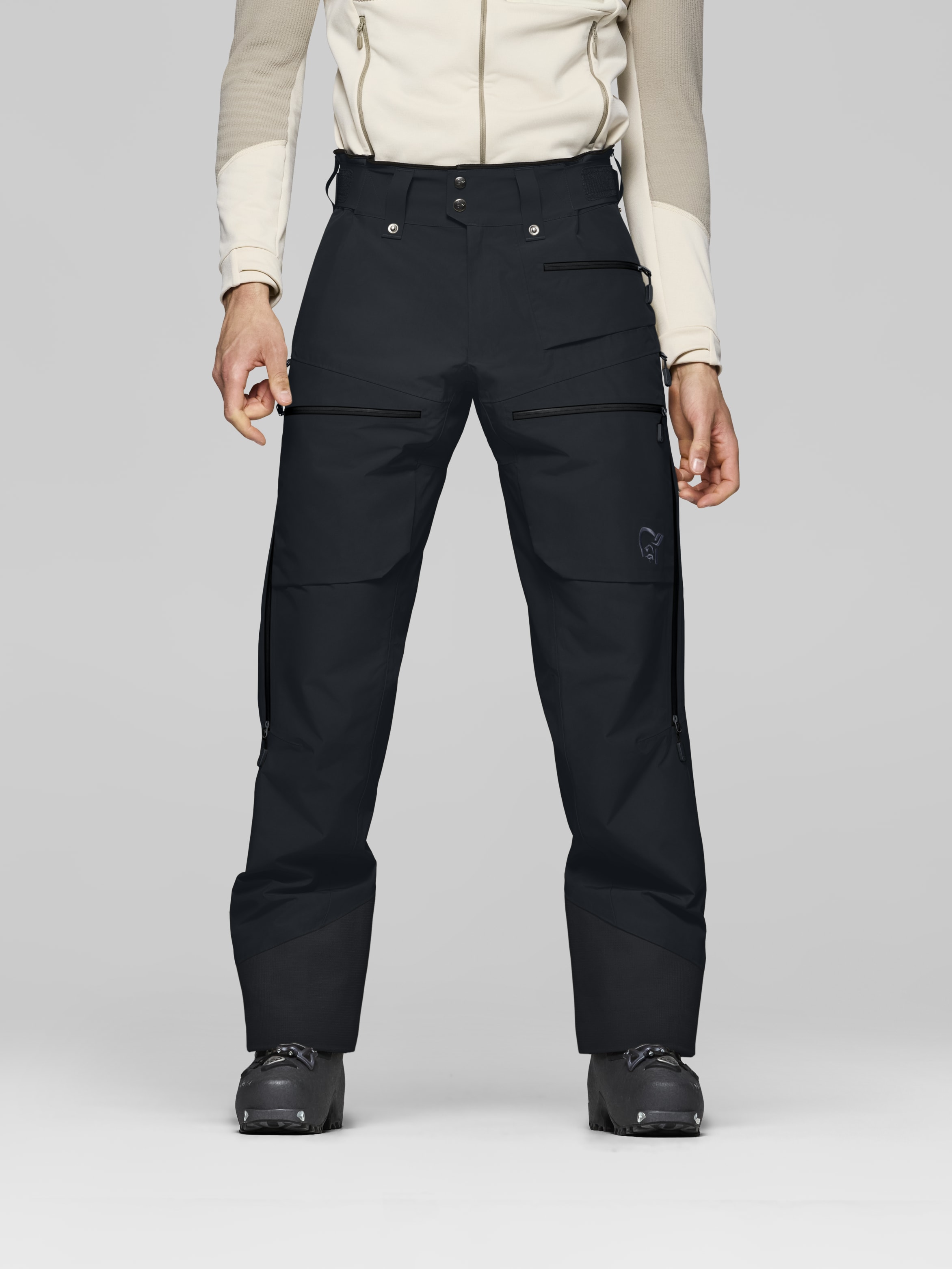 Male Look  image of lofoten Gore-Tex Insulated short Pants Caviar Black