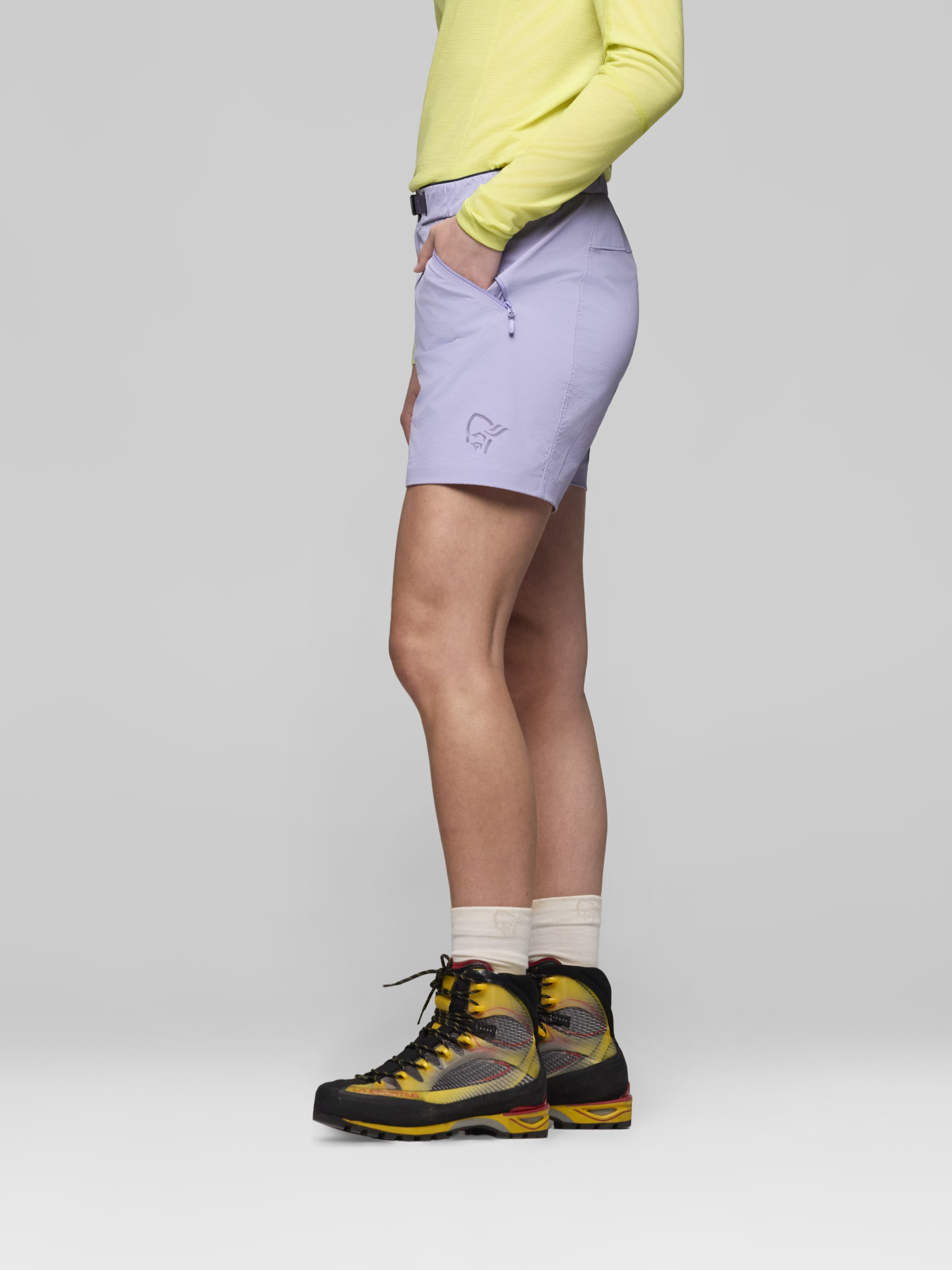 Female Look image of falketind flex1 light Shorts Heirloom Lilac/Purple Sage