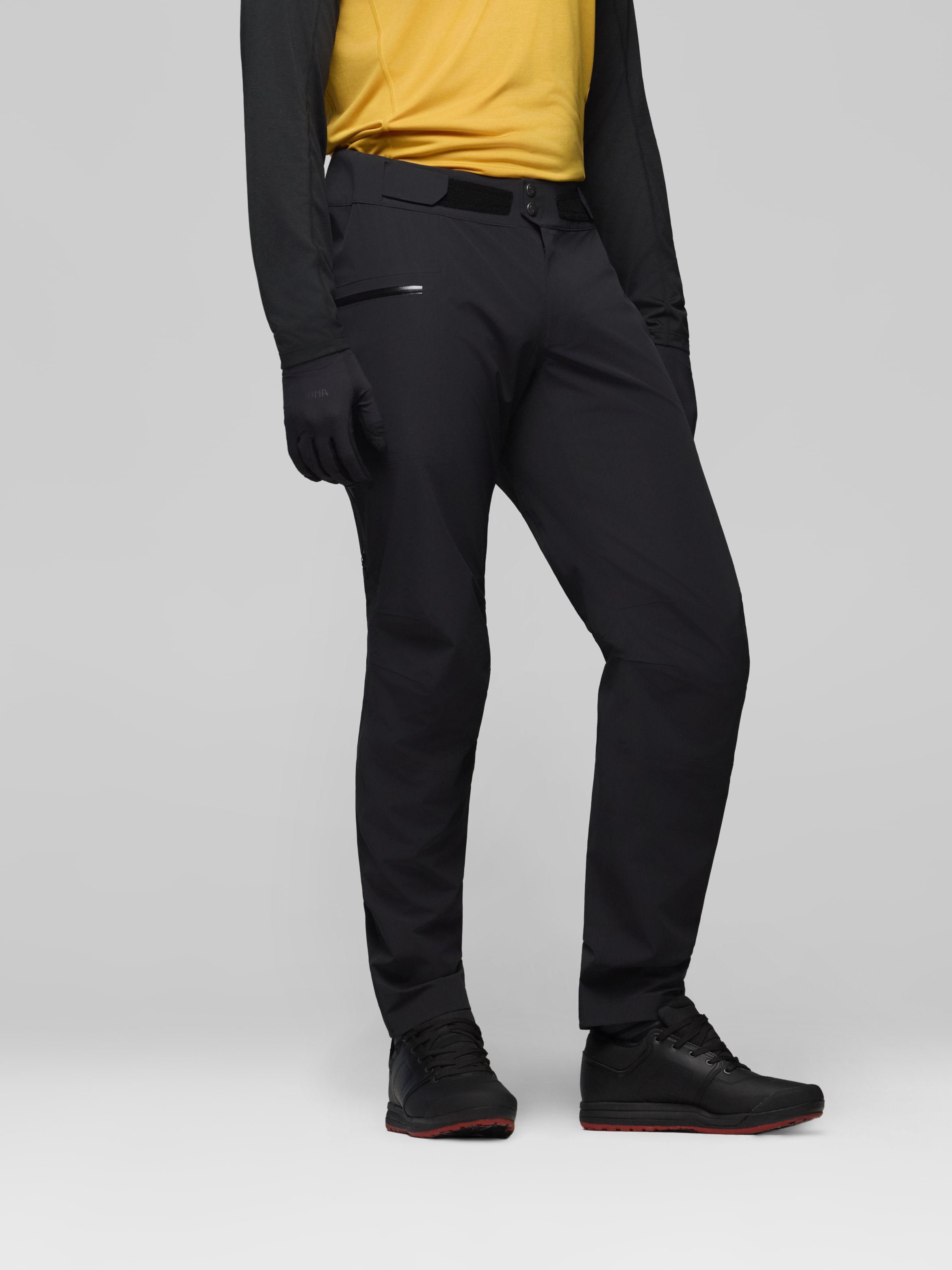 Male Look image of fjora driflex3 Pants Caviar Black