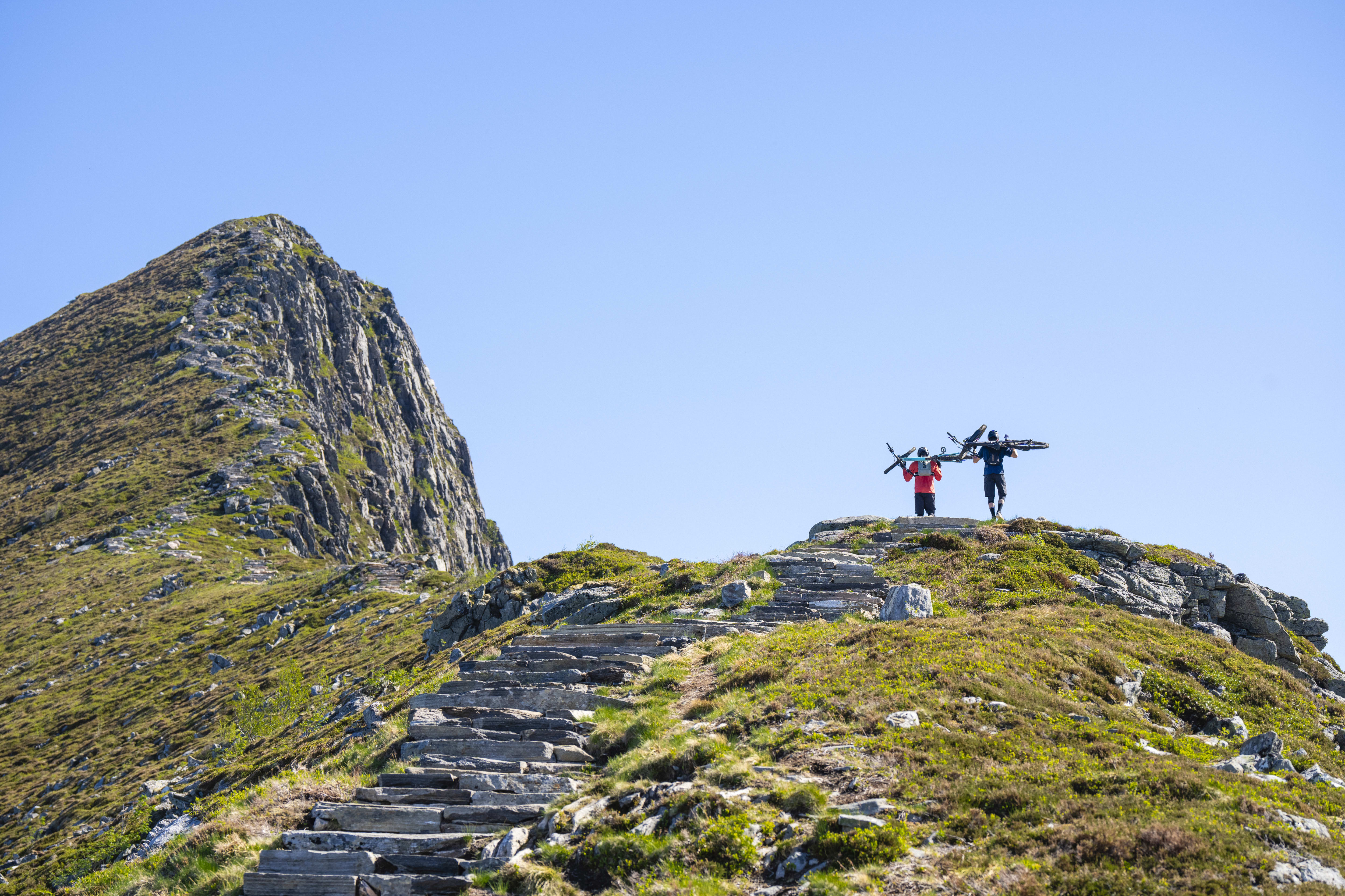 Geoff GulevichRémy Métailler Rosethornet fjørå equaliser lightweight Long sleeve 2232-25 fjørå flex1 tech Shorts 2237-25