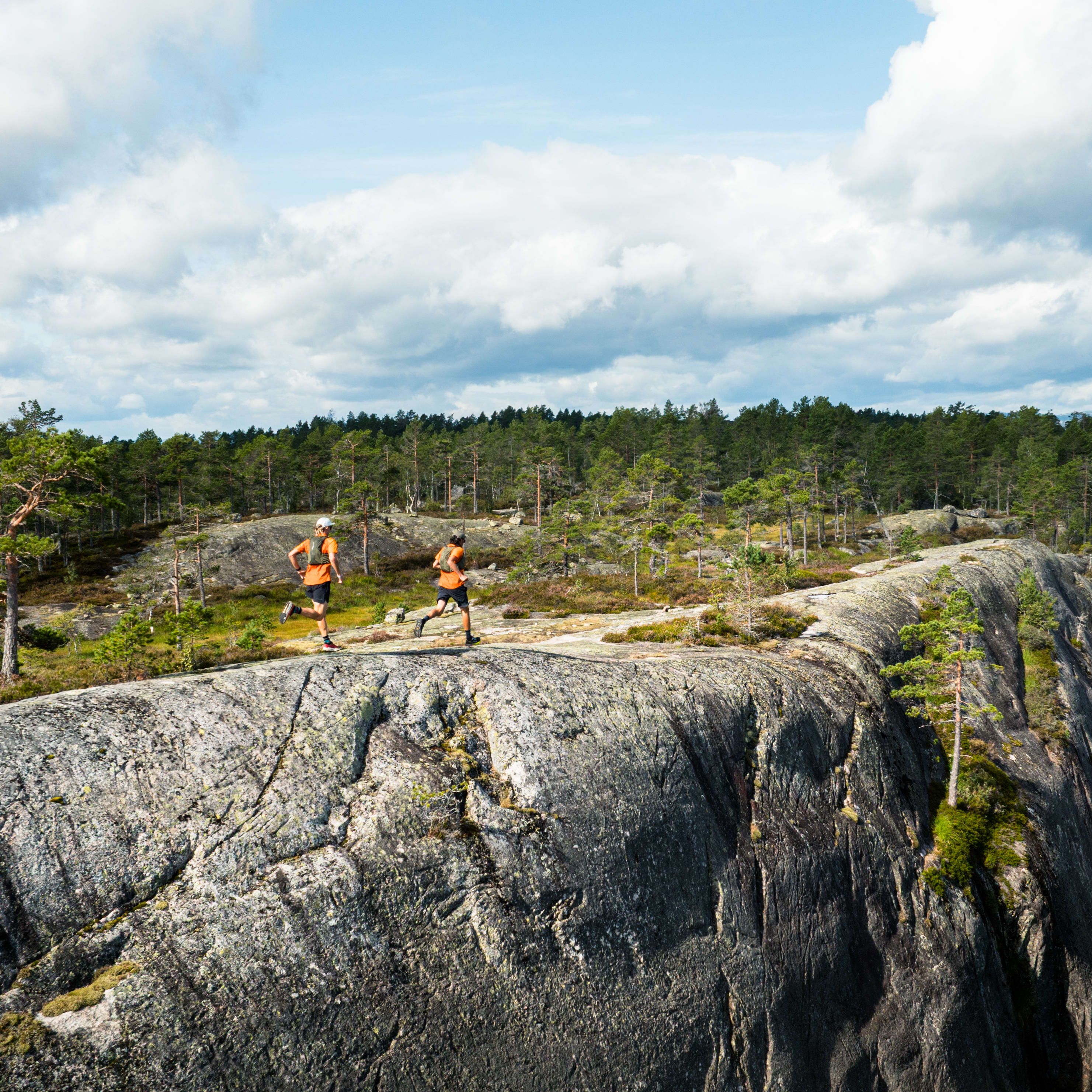 @Kjetil Fredriksen-kalisfoto, Mike Aigroz, Stefan Ehrmeier, 5826-23-1003 senja equaliser lightweight T-shirt