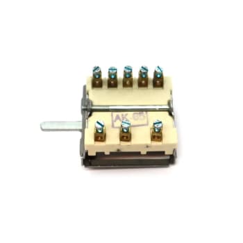 Bryter E4A - 7 pos. 0-6 16A