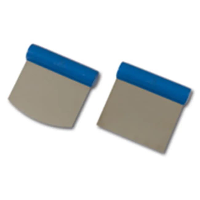 Deigskrape med plasthåndtak buet stiv