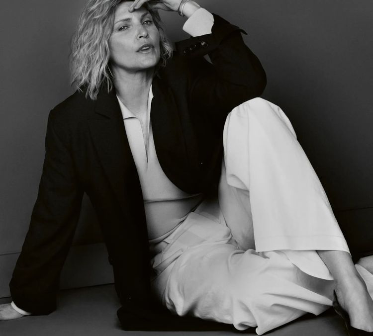 女性情報誌 Vogue Deutsch May 2022 女性情報誌 Vogue Deutsch May 2022 Amelia-Gray-Hamlin-by-Zoey-