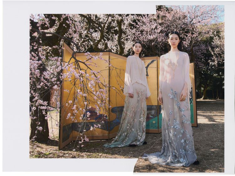 DIOR 雑誌 表紙公開! ディオールマガジン48はここにあります。 どこで撃たれたか