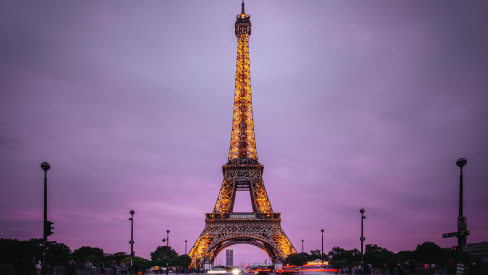 Torre Eiffel di notte