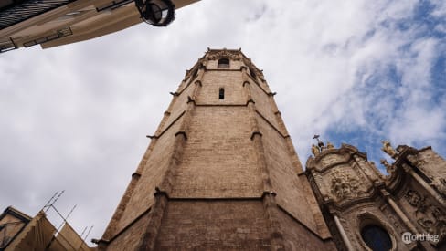 El Miguelete seen from the ground