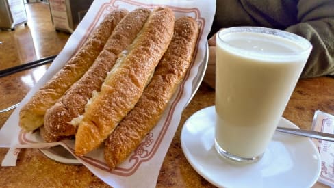 Horchata and fartons are typical Valencian cuisine