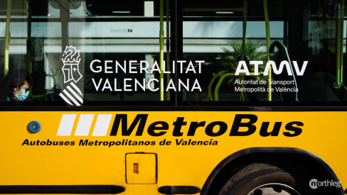 MetroBus line 150 connecting Valencia Airport with city centre