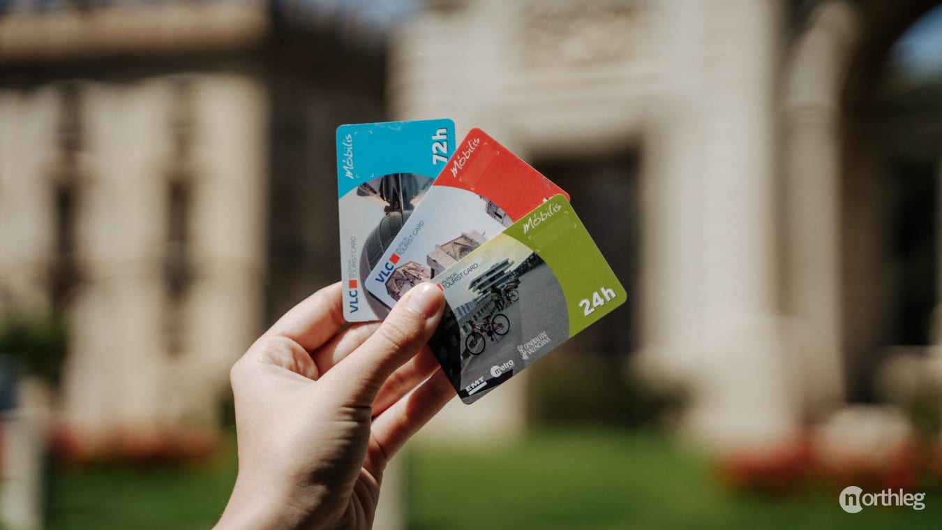 Three Valencia Tourist Cards displaying different duration options: 24h, 48h, and 72h travel passes.