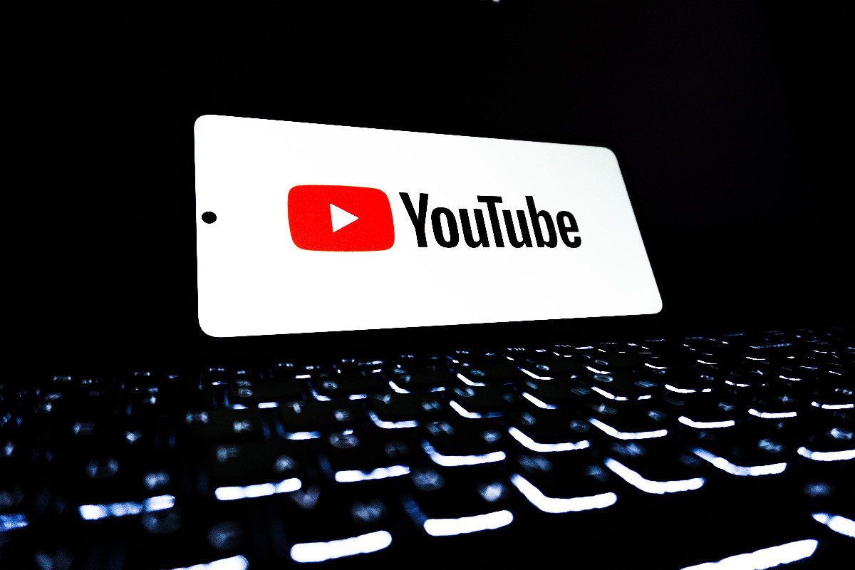 YouTube is a discovery engine, not a booking system. How to connect your channel to a storefront that converts high intent viewers.