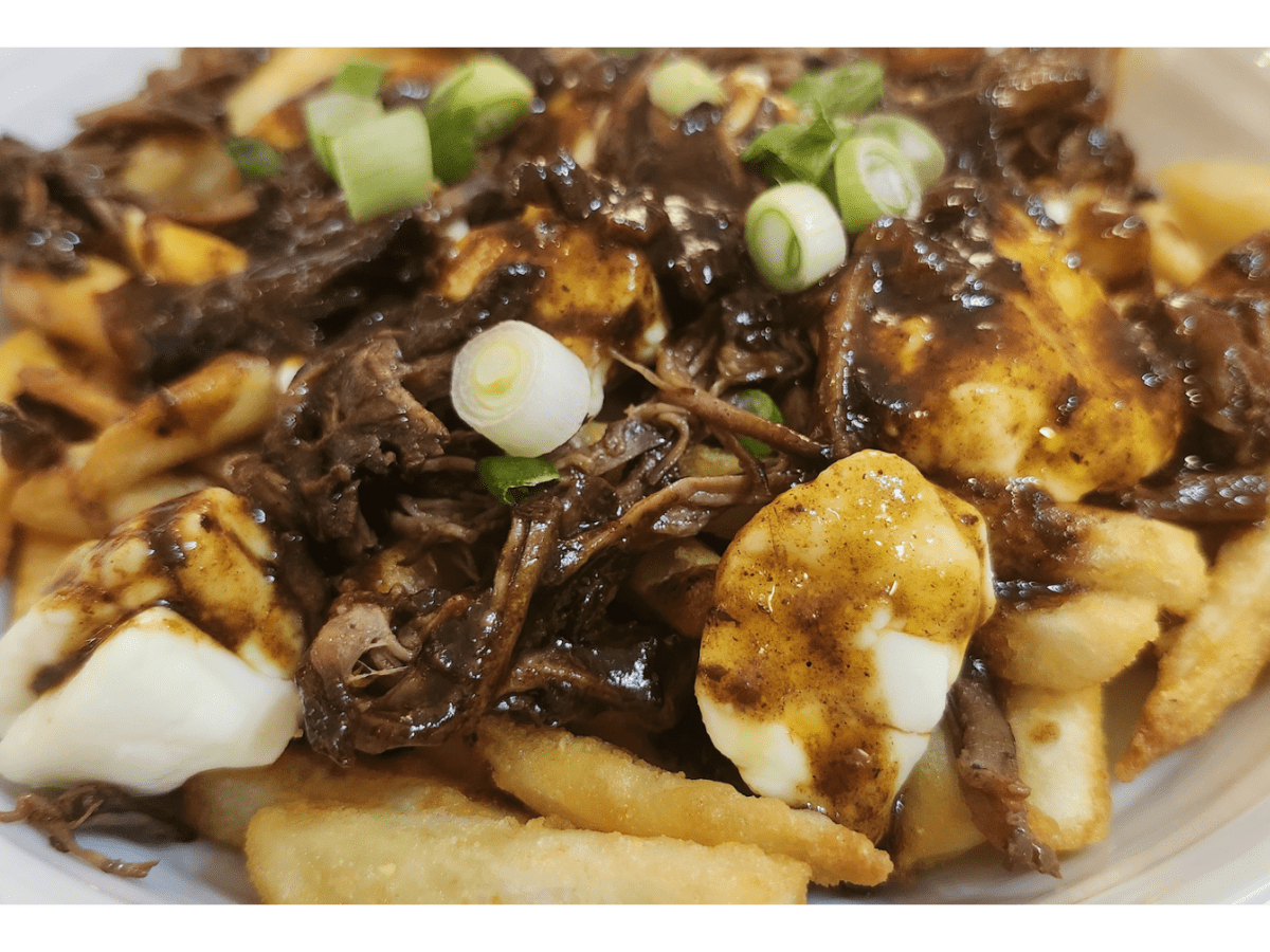 Poutine au rôti de palette de boeuf - Image 1
