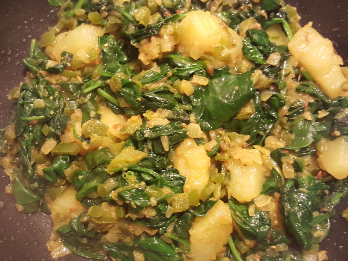 Saag Aloo (Pommes de terre indiennes aux épinards) - Image 1