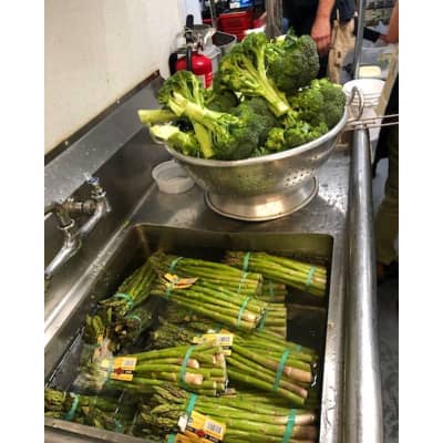 Three Leaves Foods Meal Delivery