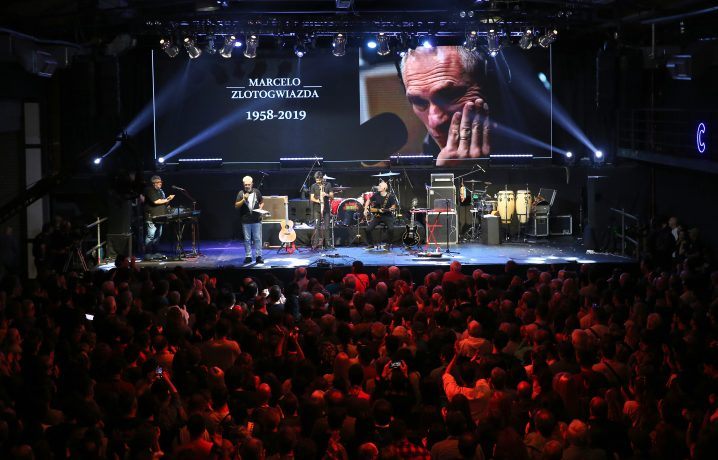 Homenaje radio con vos