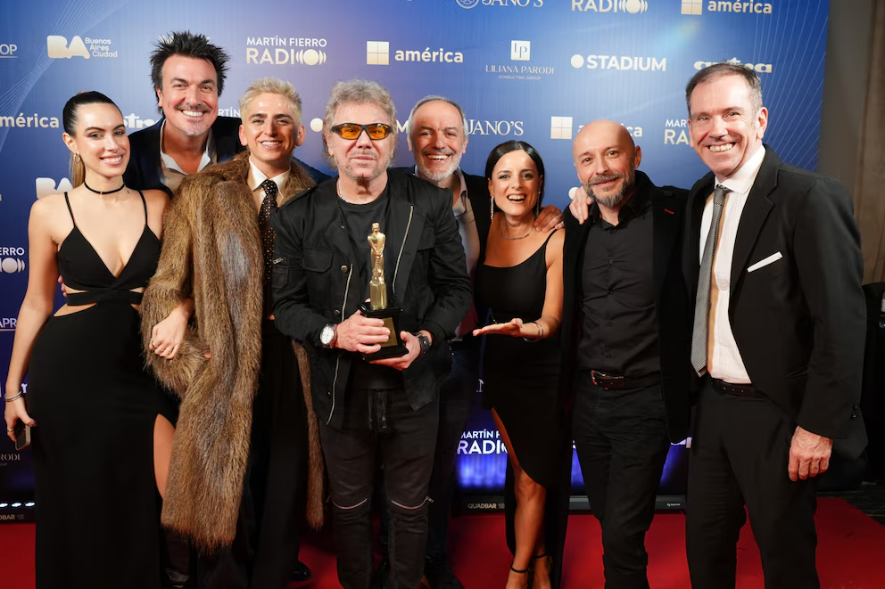 Martín Fierro de Oro FM