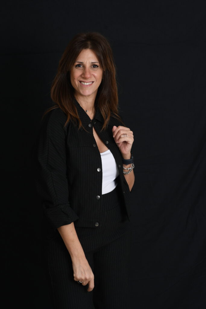 NURIA