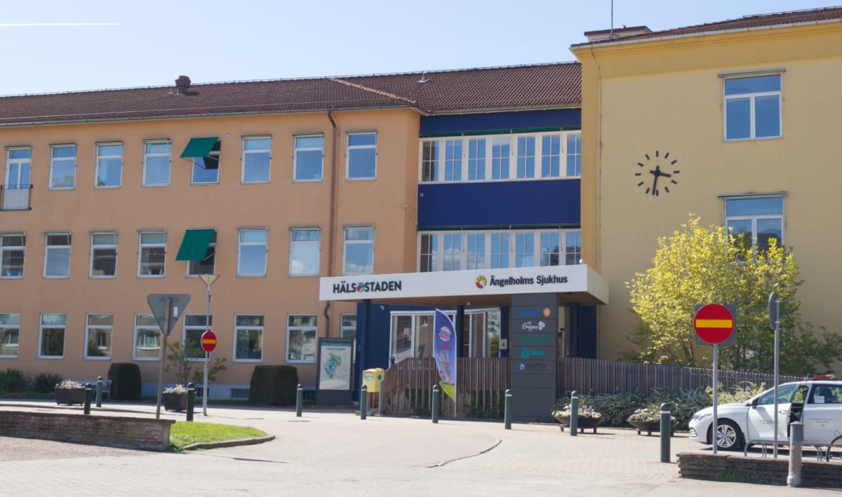 C vill utreda barnmorskeledd förlossning i Ängelholm