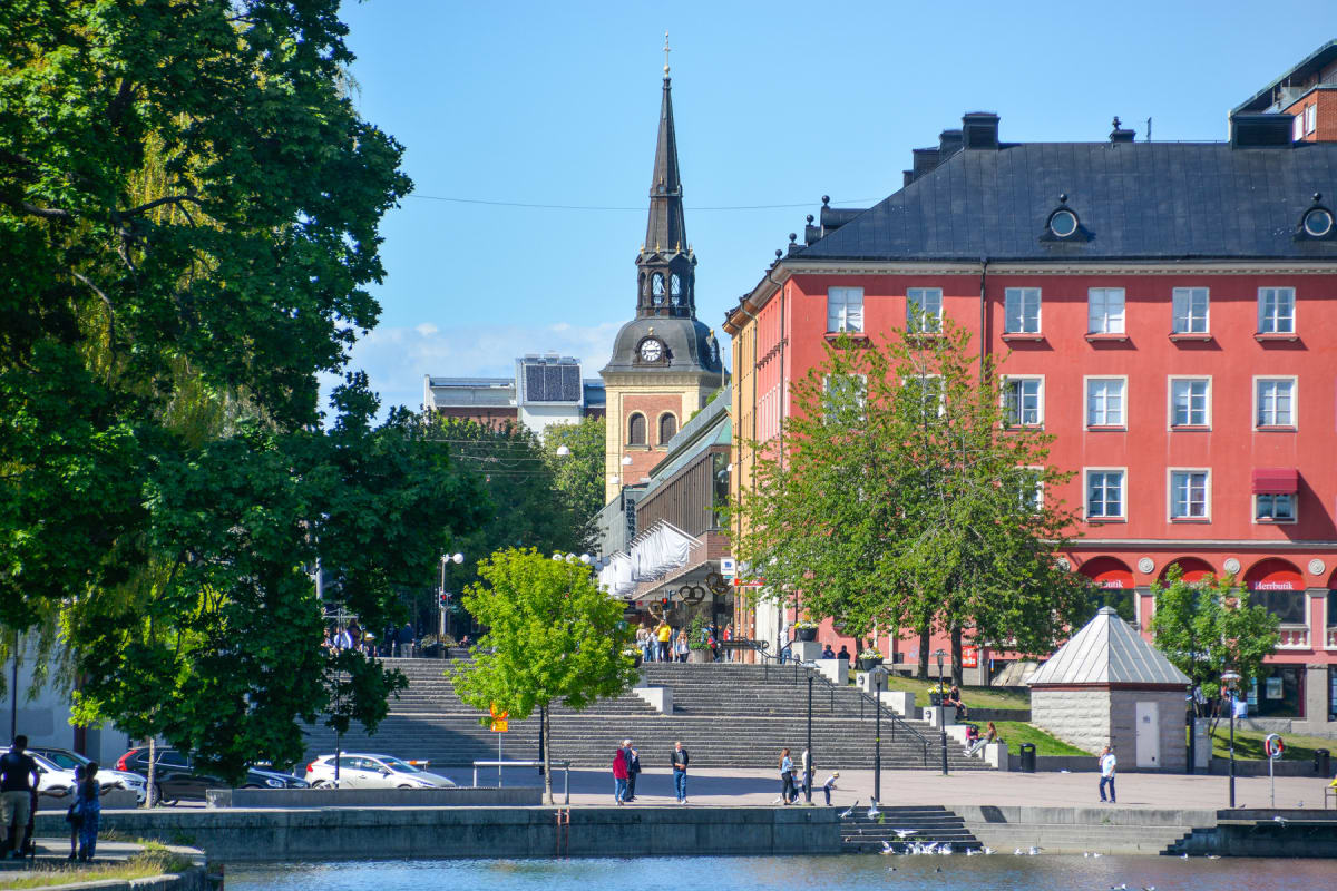 Gripen efter slagsmål i centrala Södertälje