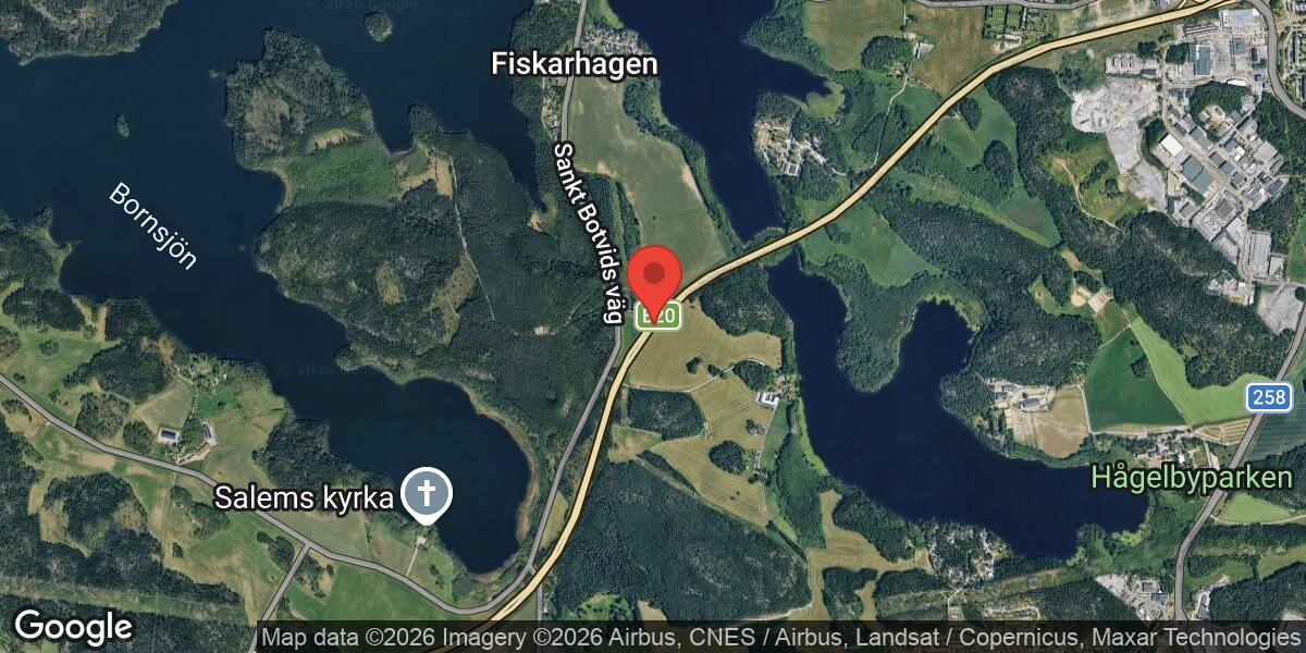 Olycka med tungt fordon på E4 mellan Hovsta och Lindhov