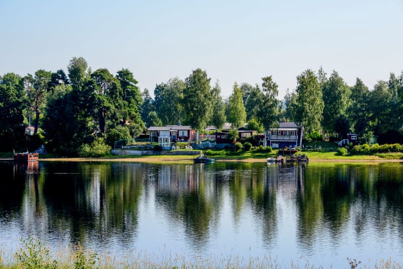 Snabbkollen: sol, brandrisk och konsertplaner