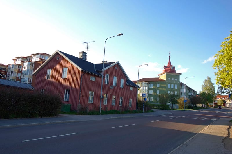 Klar himmel, varningsläge och dagens markeringar