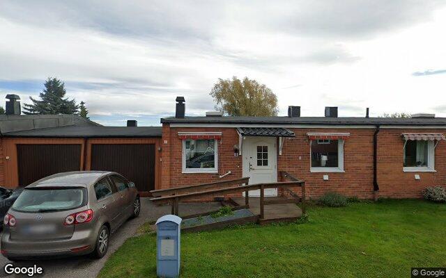 Radhus på Åkervägen 8 i Tierp sålt för 1 375 000kr