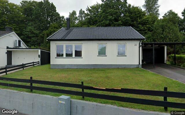 Villa på Hasselvägen 16 såld för 720 000 kronor