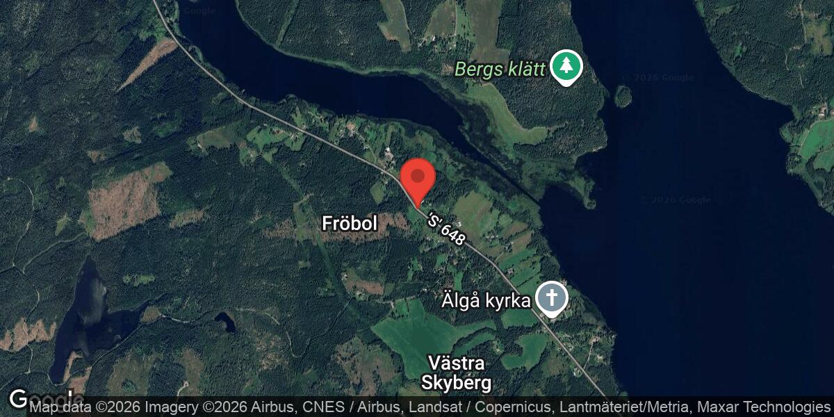 Vägarbete med omplantering av träd på väg 648 mellan Vik och Glava kyrka